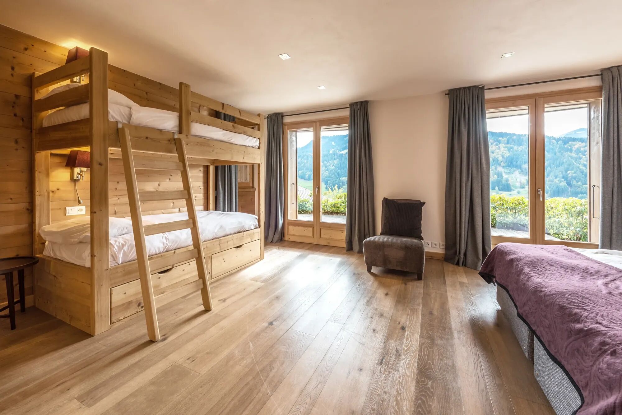 Chalet Omaroo Gallary Image 2