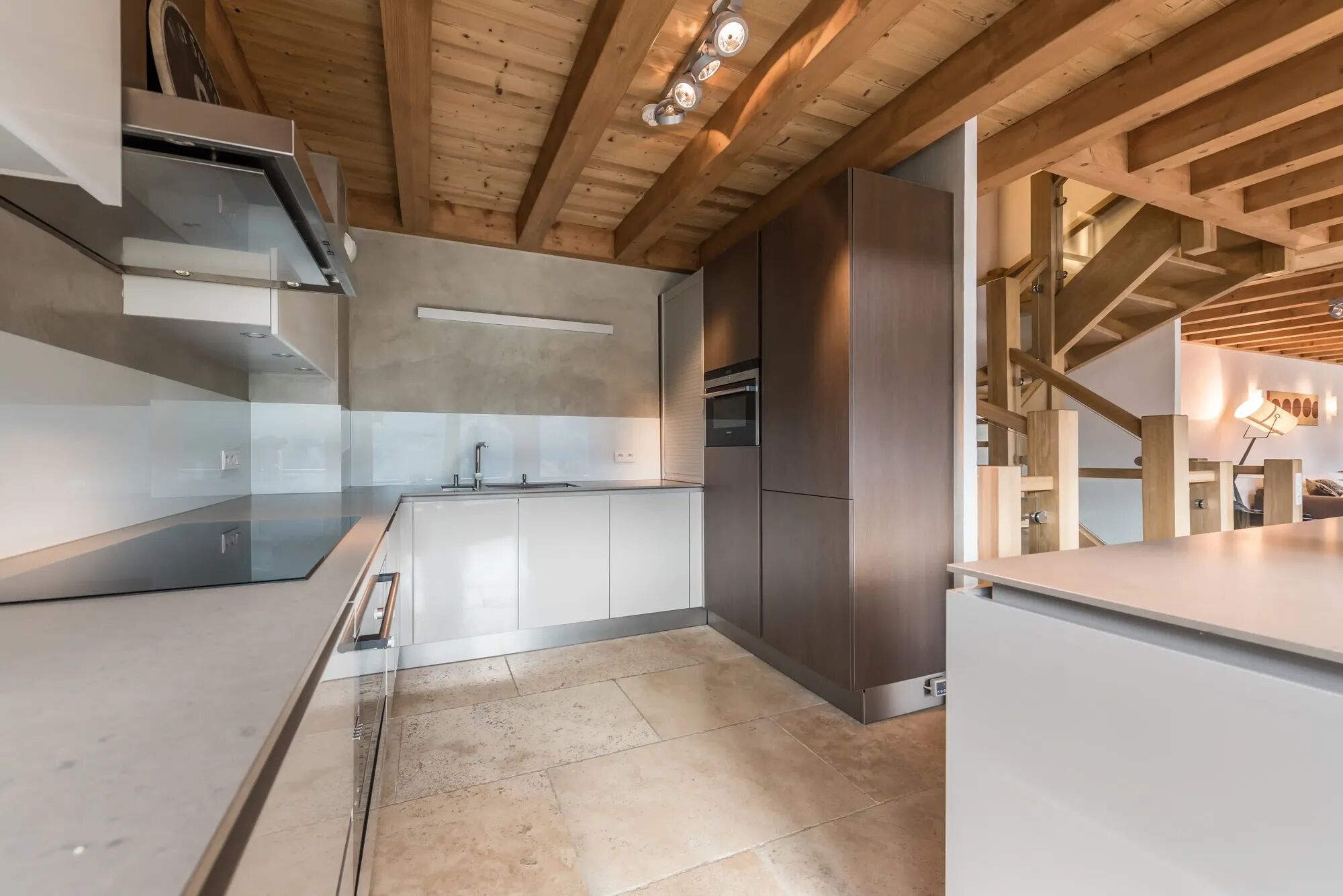 Chalet Omaroo Gallary Image 2