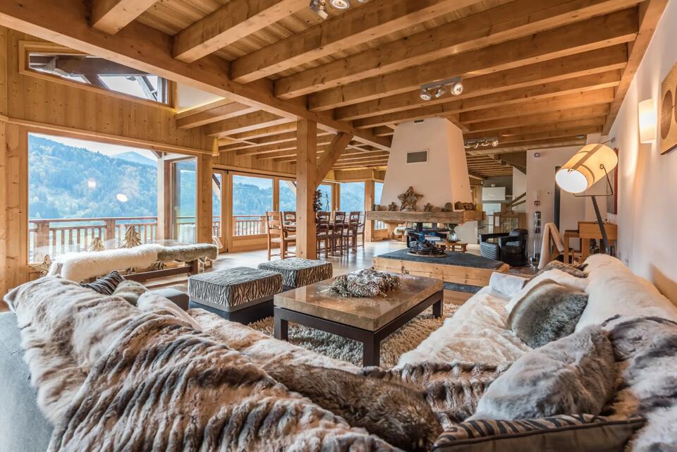 Chalet Omaroo Gallery Image 1
