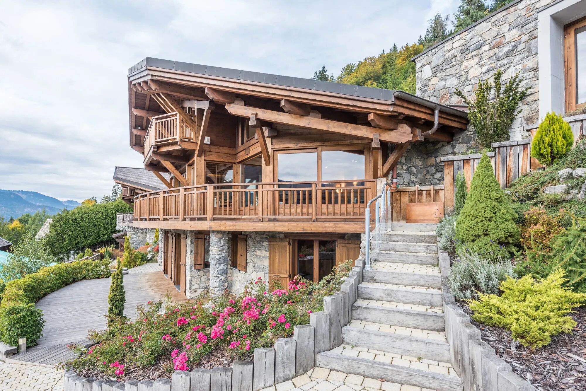 Chalet Omaroo Gallary Image 1