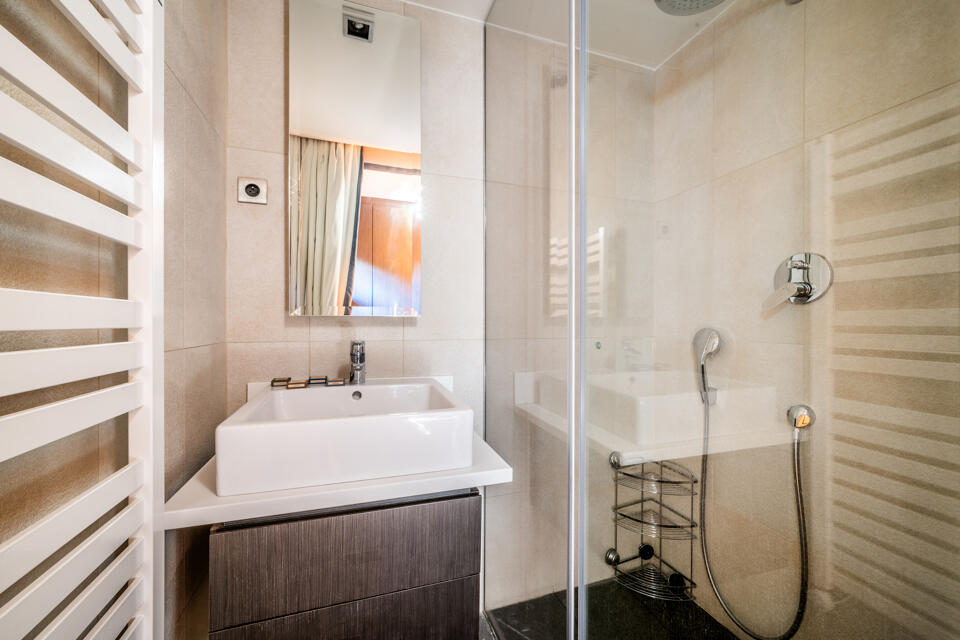 Chalet Purdey Gallery Image 4