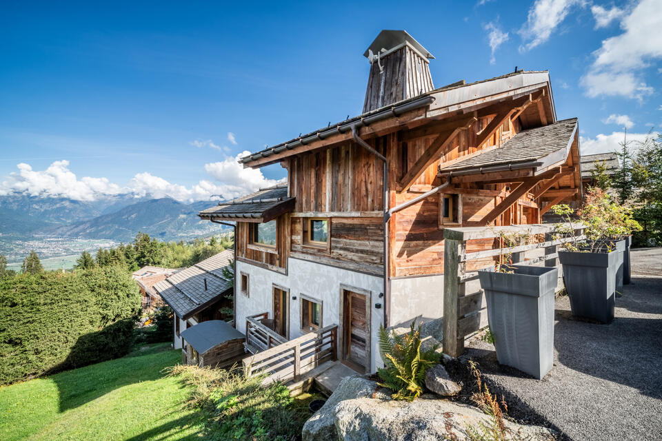 Chalet Purdey Gallery Image 4