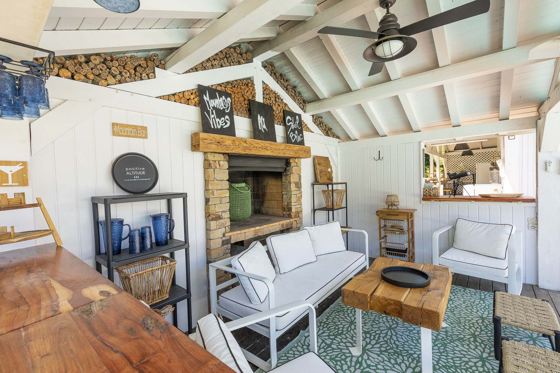 Chalet Soleil Blanc Gallary Image 1