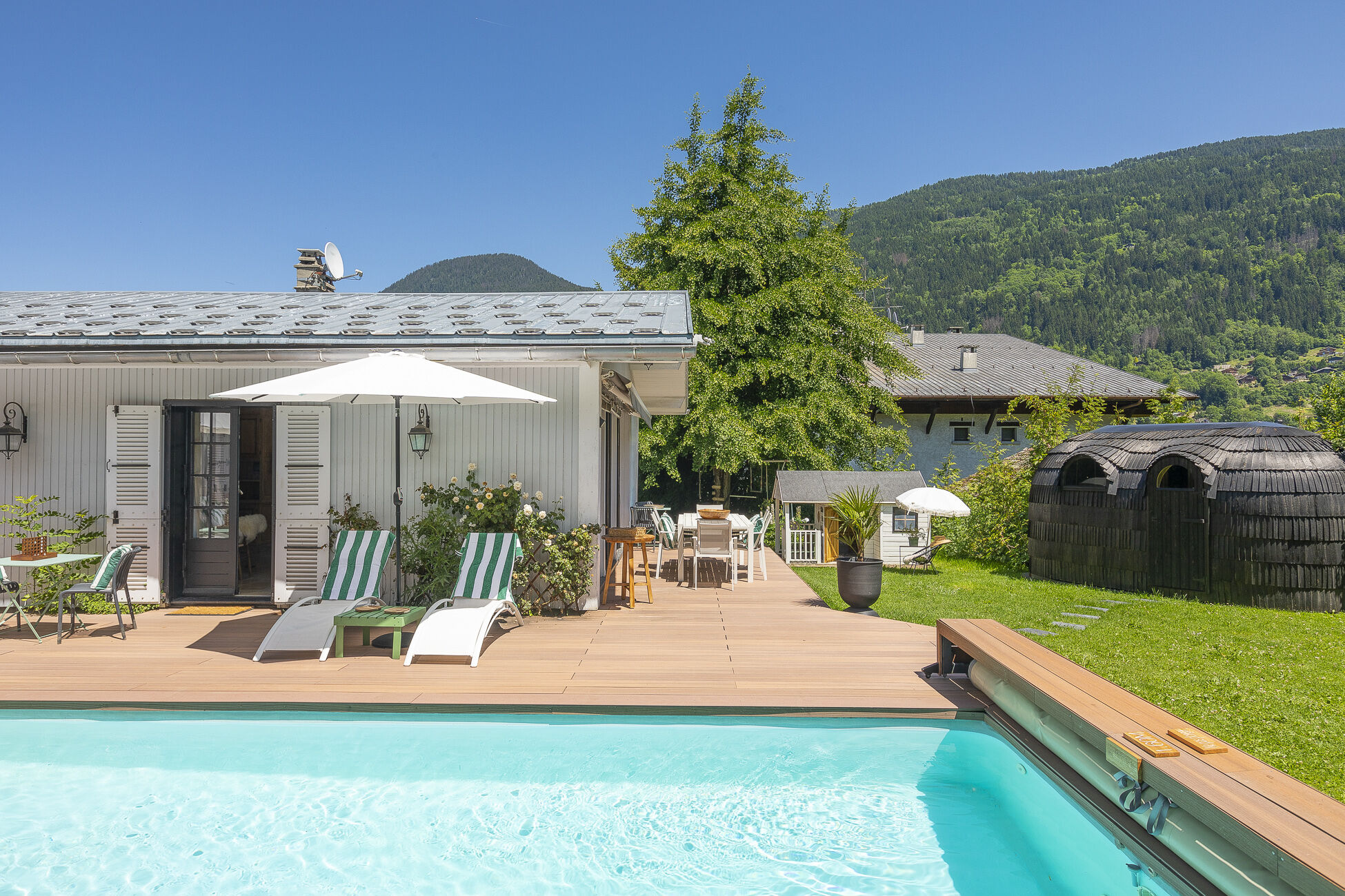 Chalet Soleil Blanc Gallary Image 2