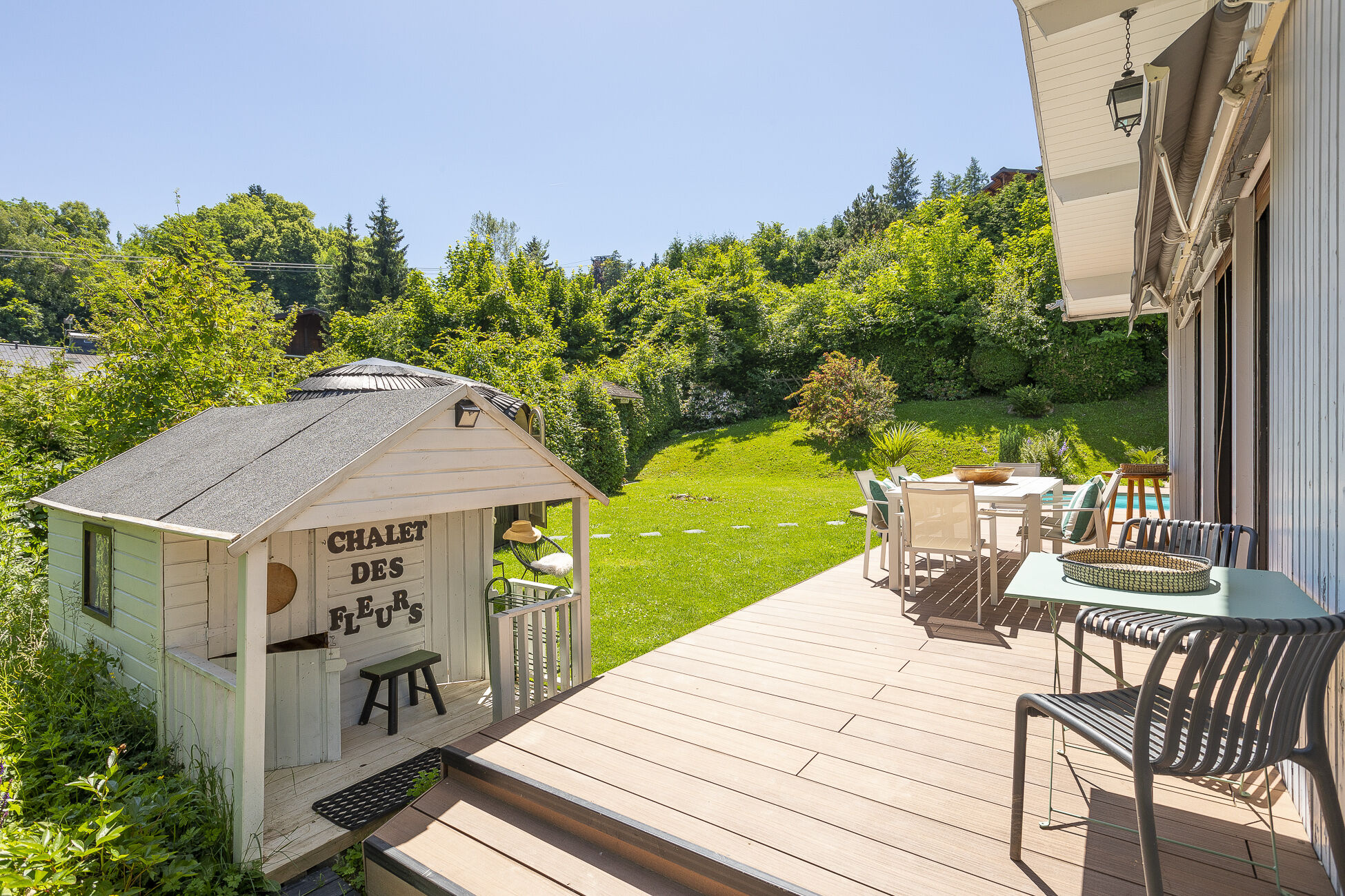 Chalet Soleil Blanc Gallary Image 5
