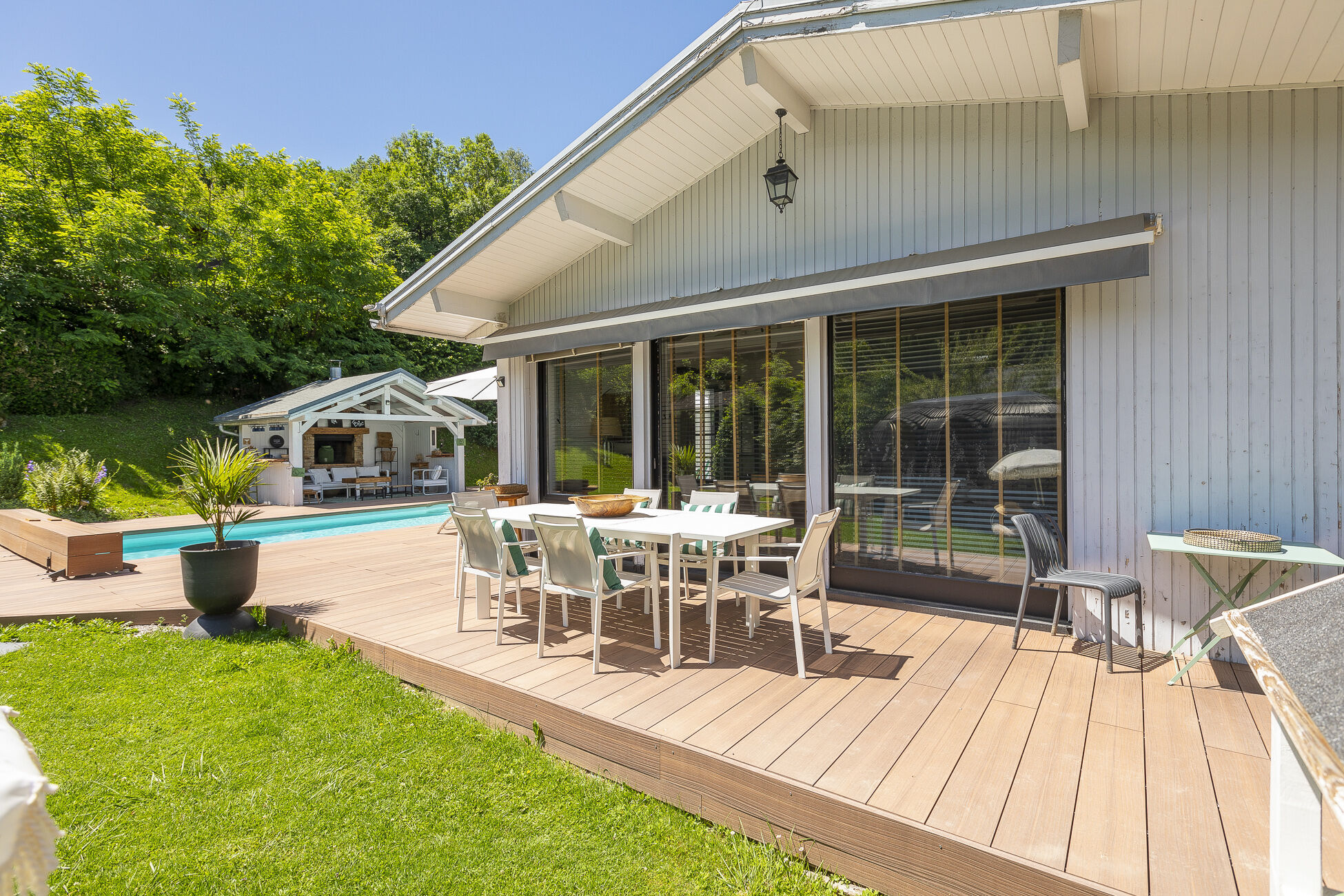 Chalet Soleil Blanc Gallary Image 6