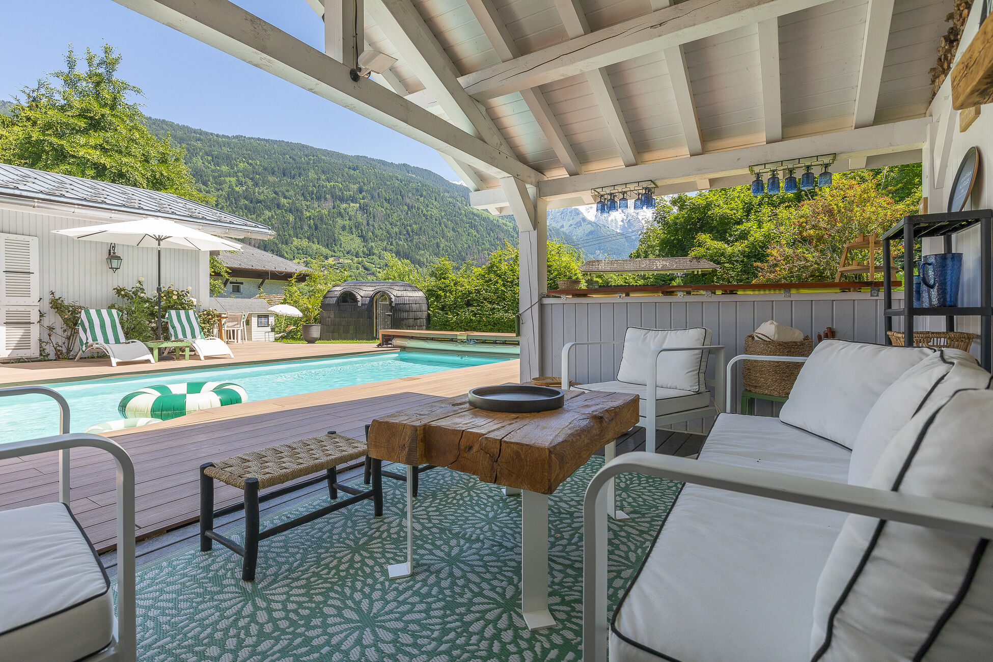 Chalet Soleil Blanc Gallary Image 4