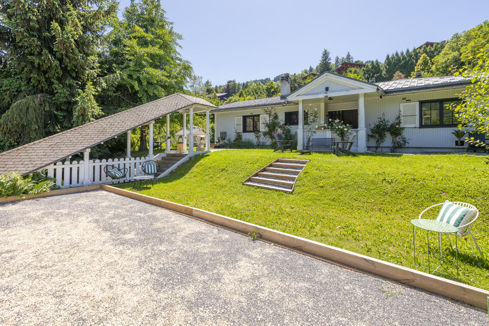 Chalet Soleil Blanc Gallery Image 6