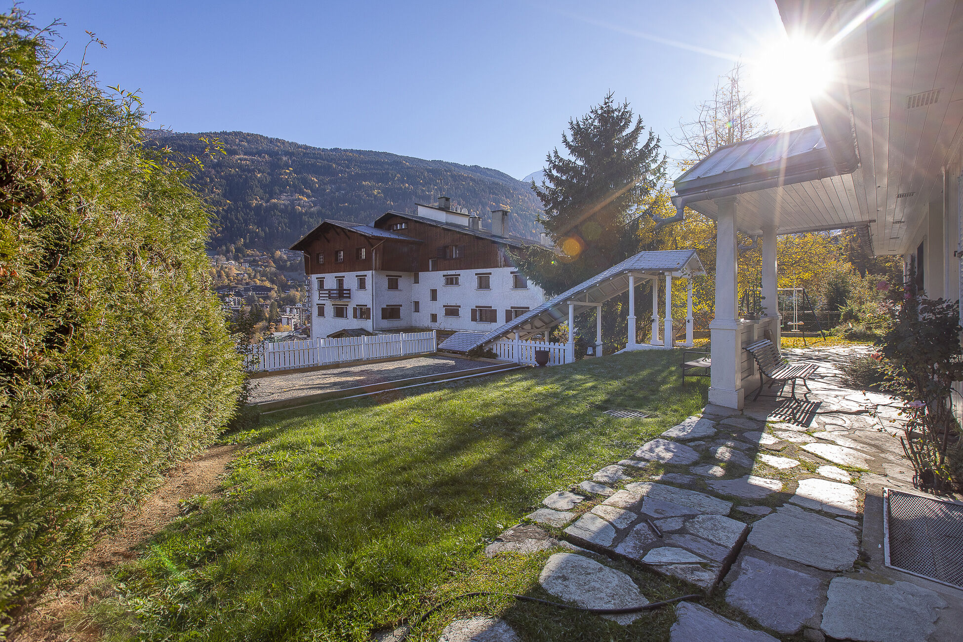 Chalet Soleil Blanc Gallary Image 1