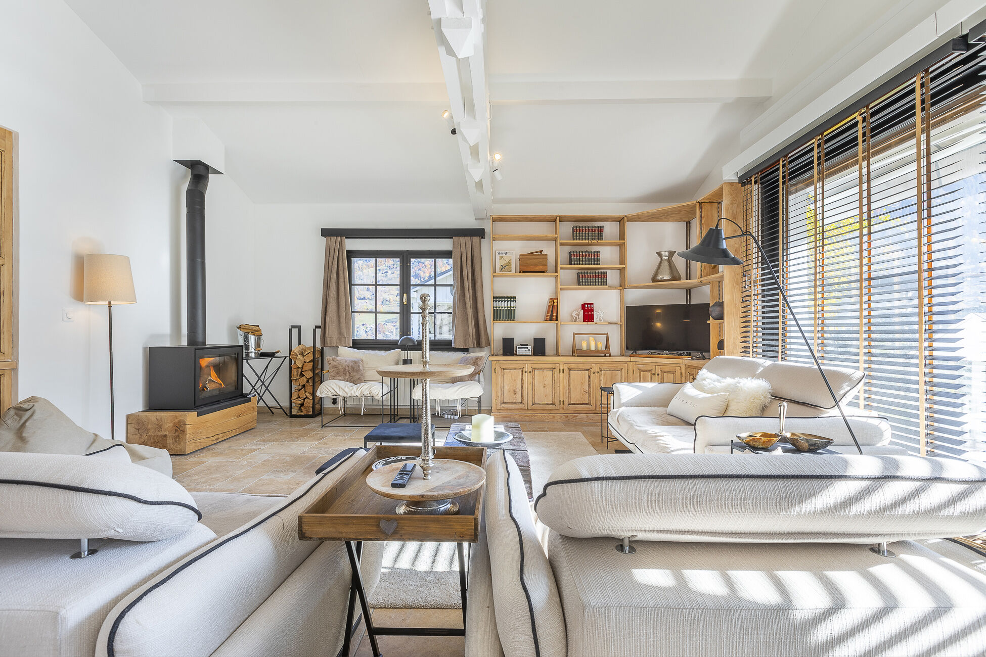 Chalet Soleil Blanc Gallary Image 3