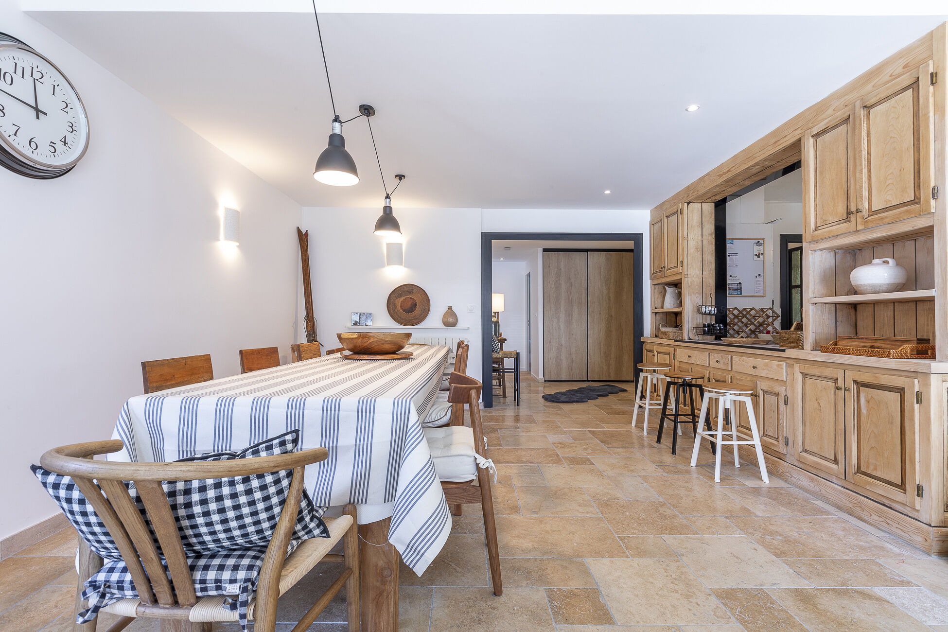 Chalet Soleil Blanc Gallary Image 4