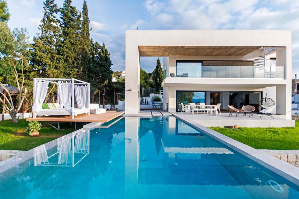 Villa O2 Gallery Image 1