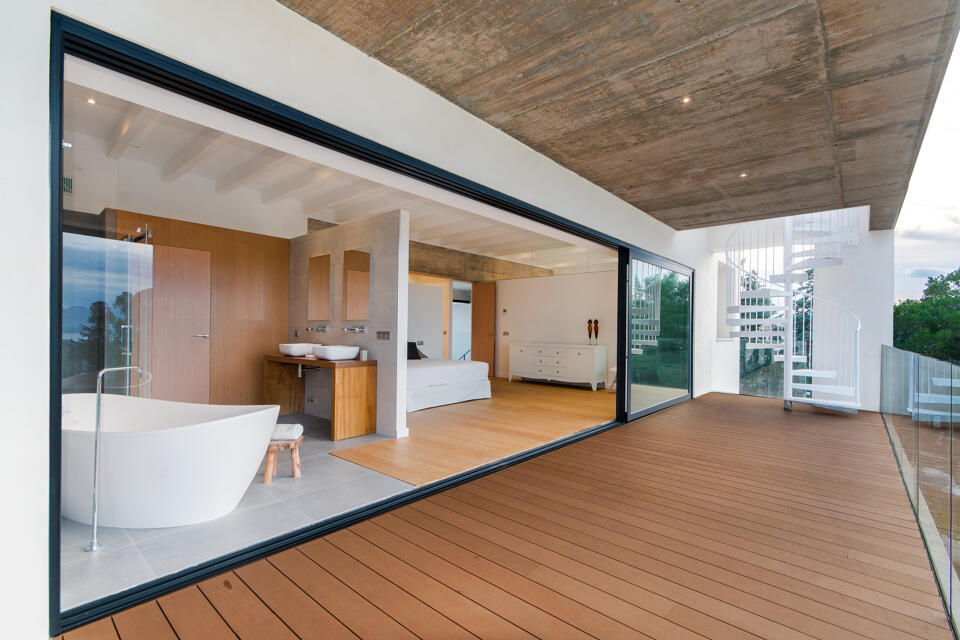 Villa O2 Gallery Image 2