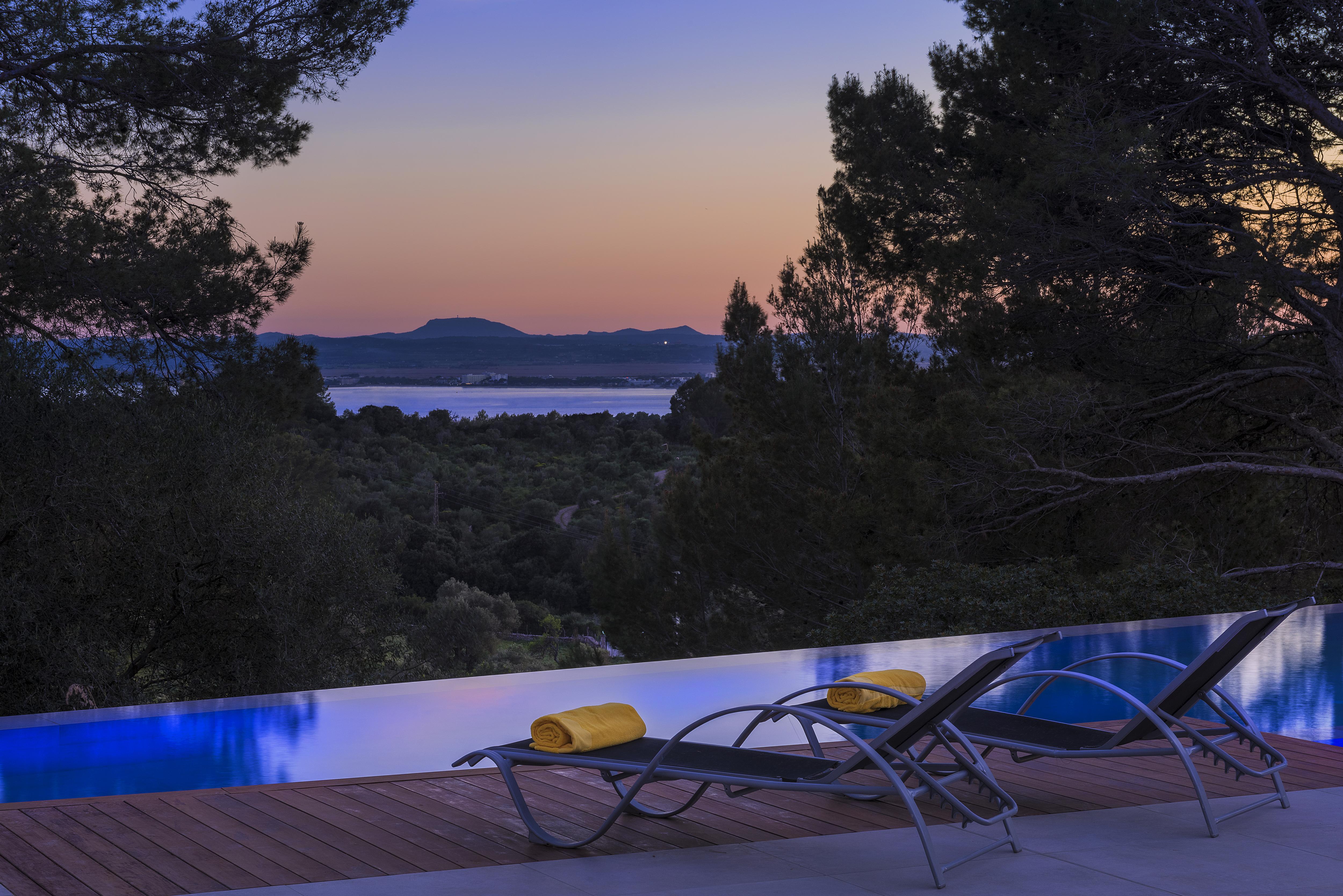 Villa Sky Gallary Image 5