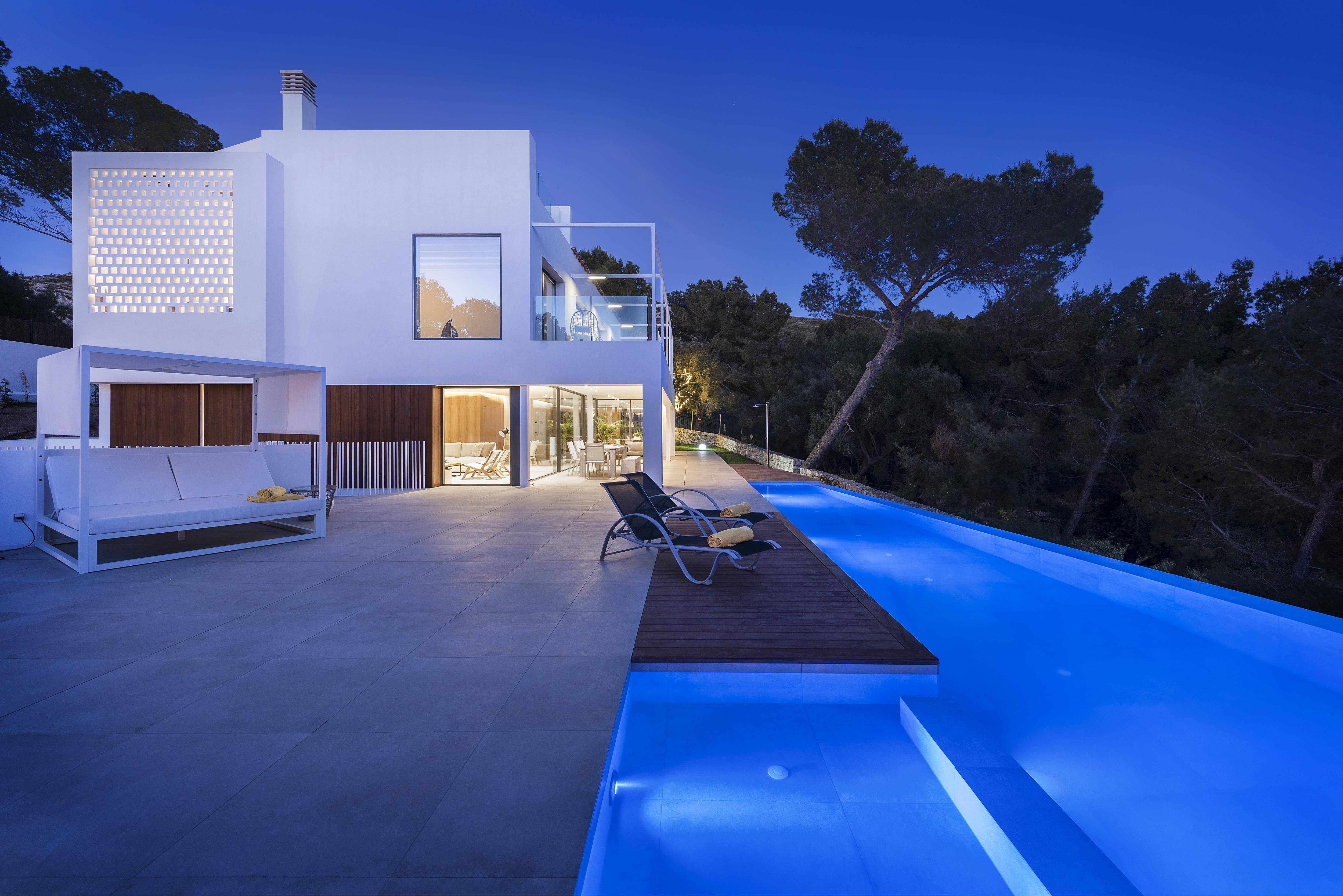 Villa Sky Gallary Image 1