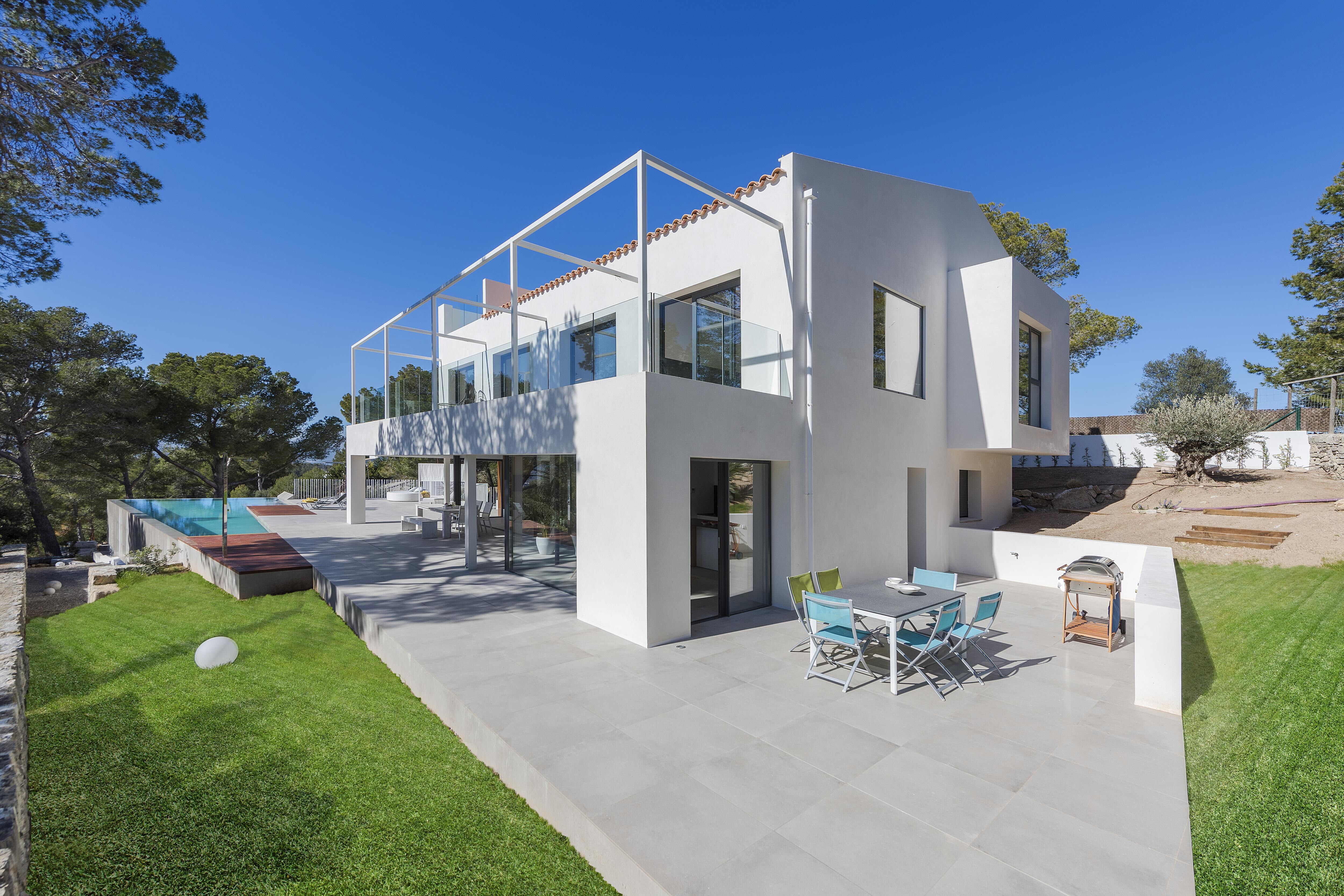 villa-sky-1-image-3