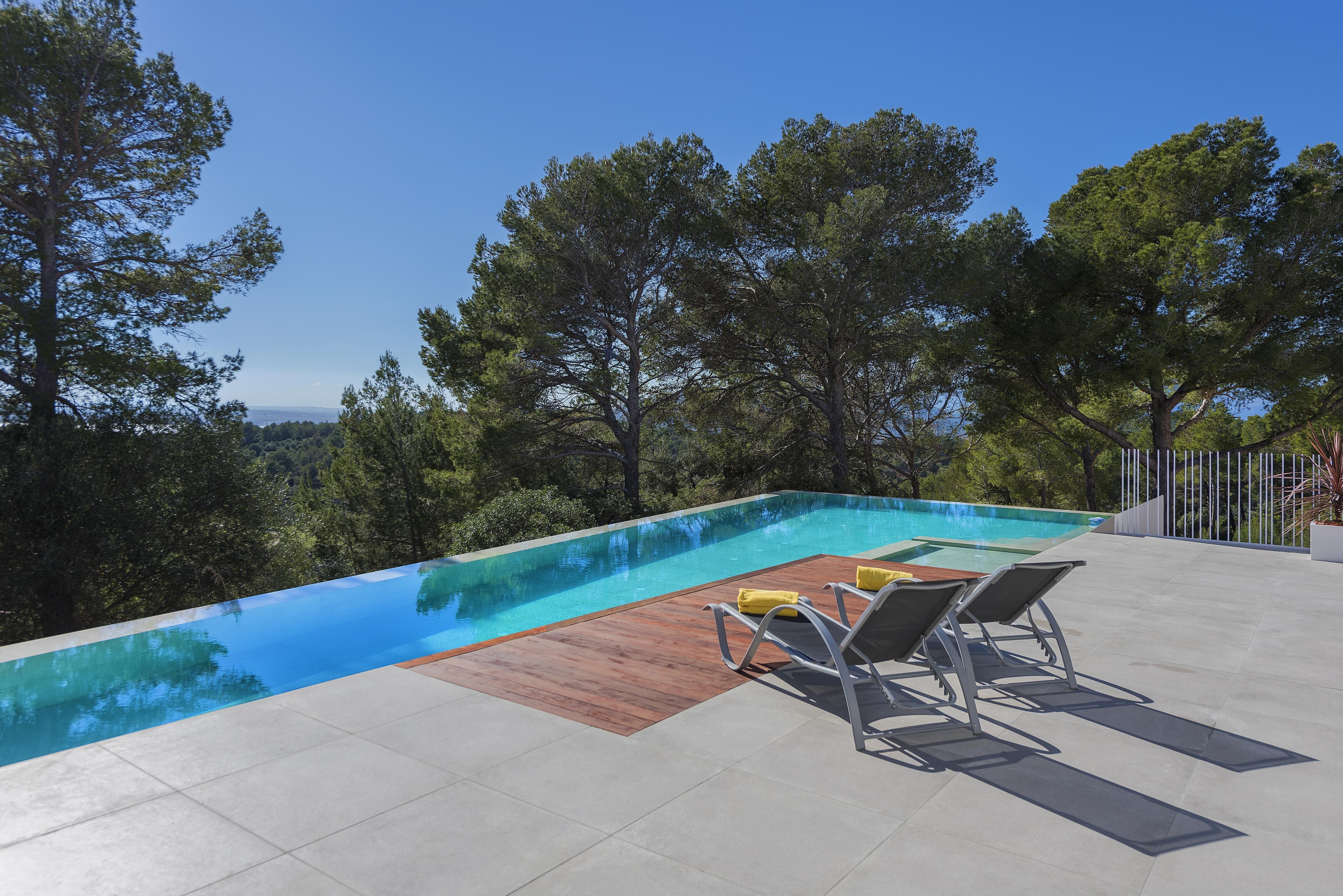 villa-sky-1-image-2