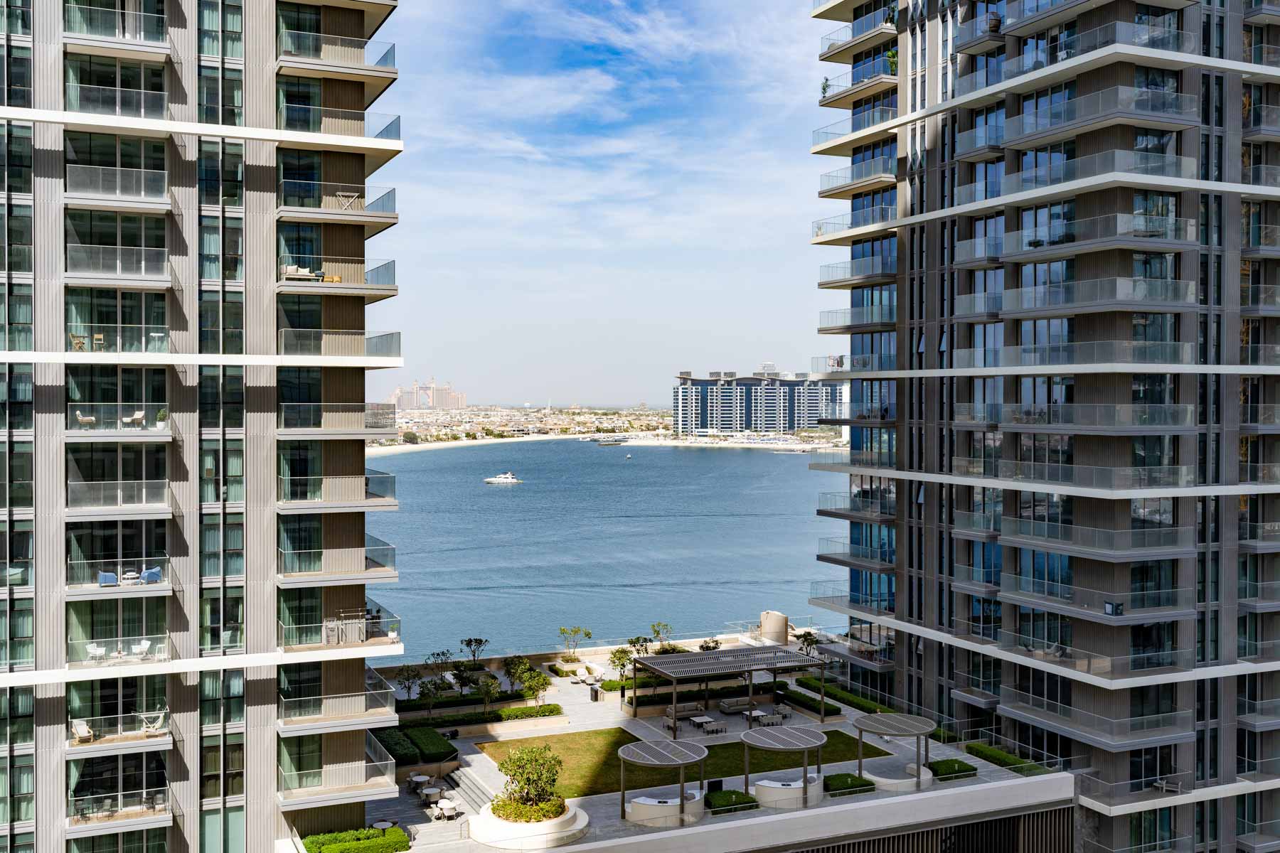 Marina Vista Tower 2 Gallary Image 2