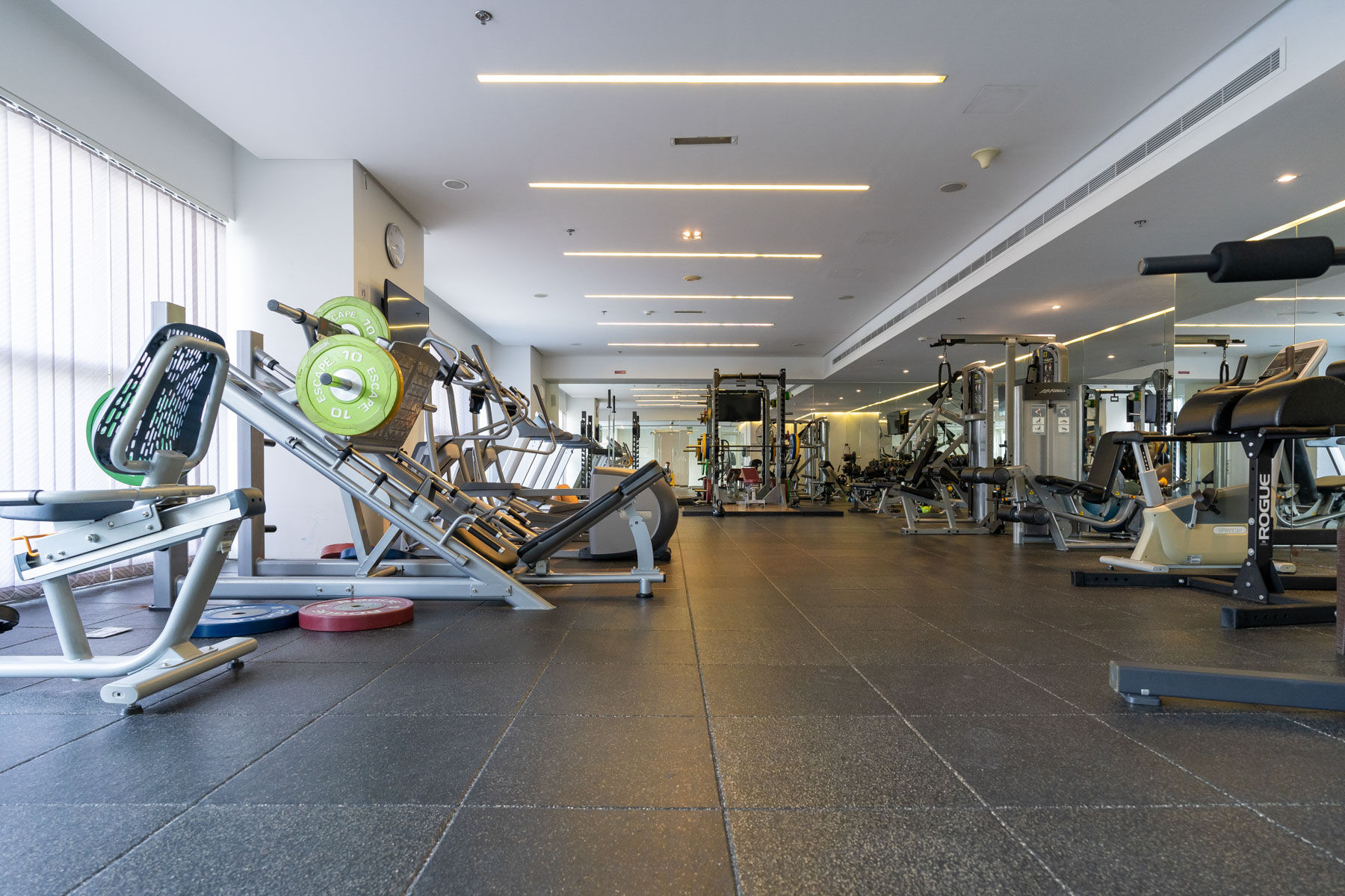 West Avenue Gallary Image 2