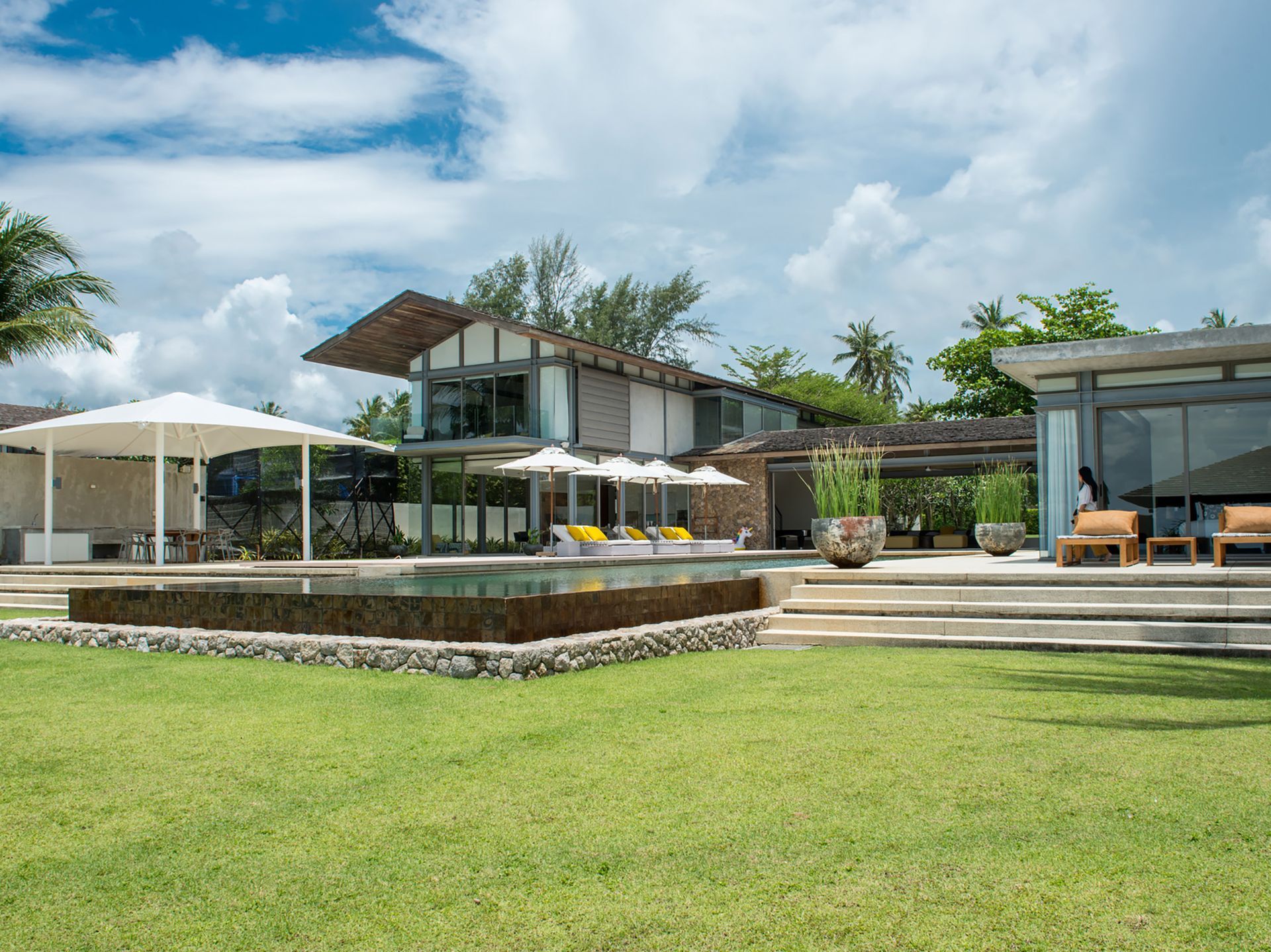 39-BDR-beachfront-estate-image-3