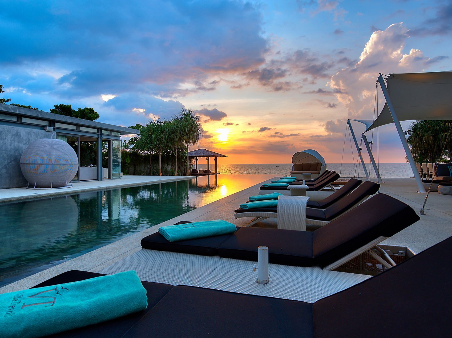 Beachfront Oasis Gallary Image 1