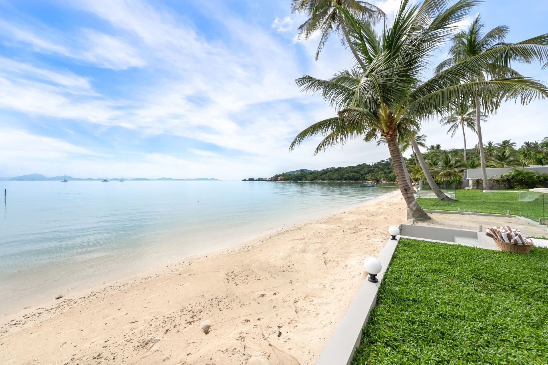 Grand Beach Estate Gallary Image 5