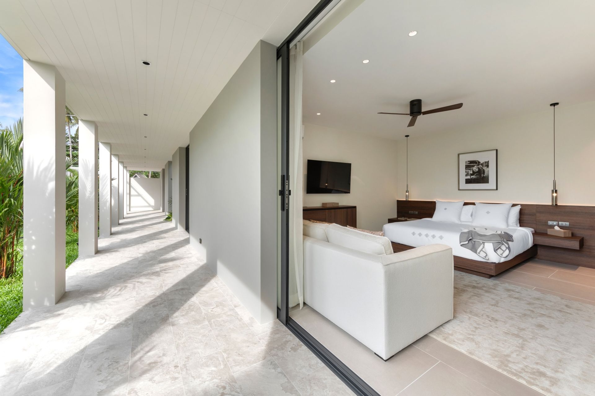 Grand Beach Estate Gallary Image 4