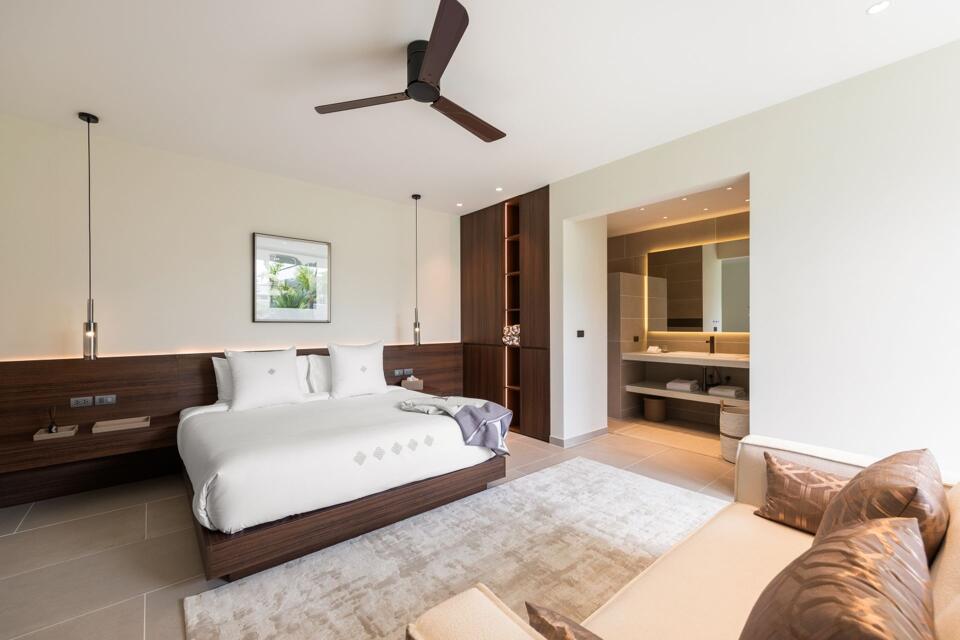Grand Beach Estate Gallery Image 1