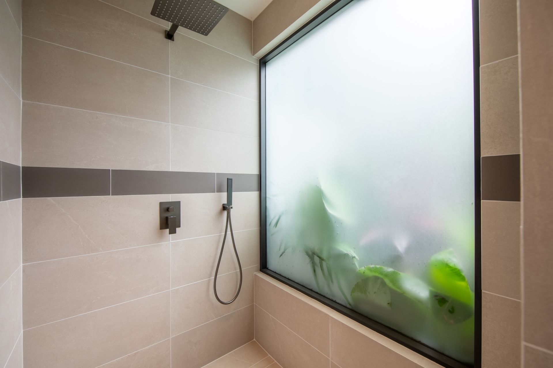 Grand Beach Estate Gallary Image 3