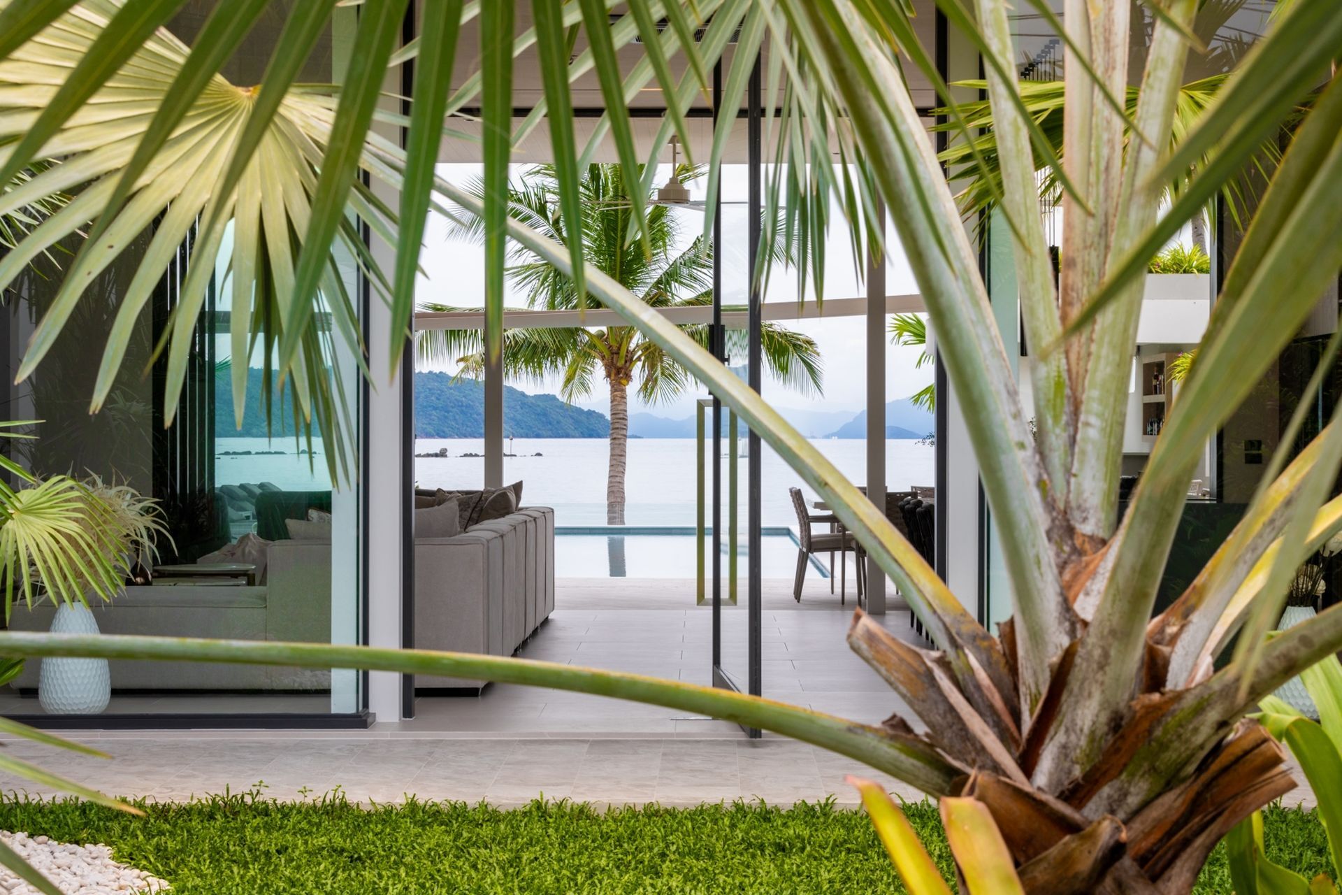 Grand Beach Estate Gallary Image 5