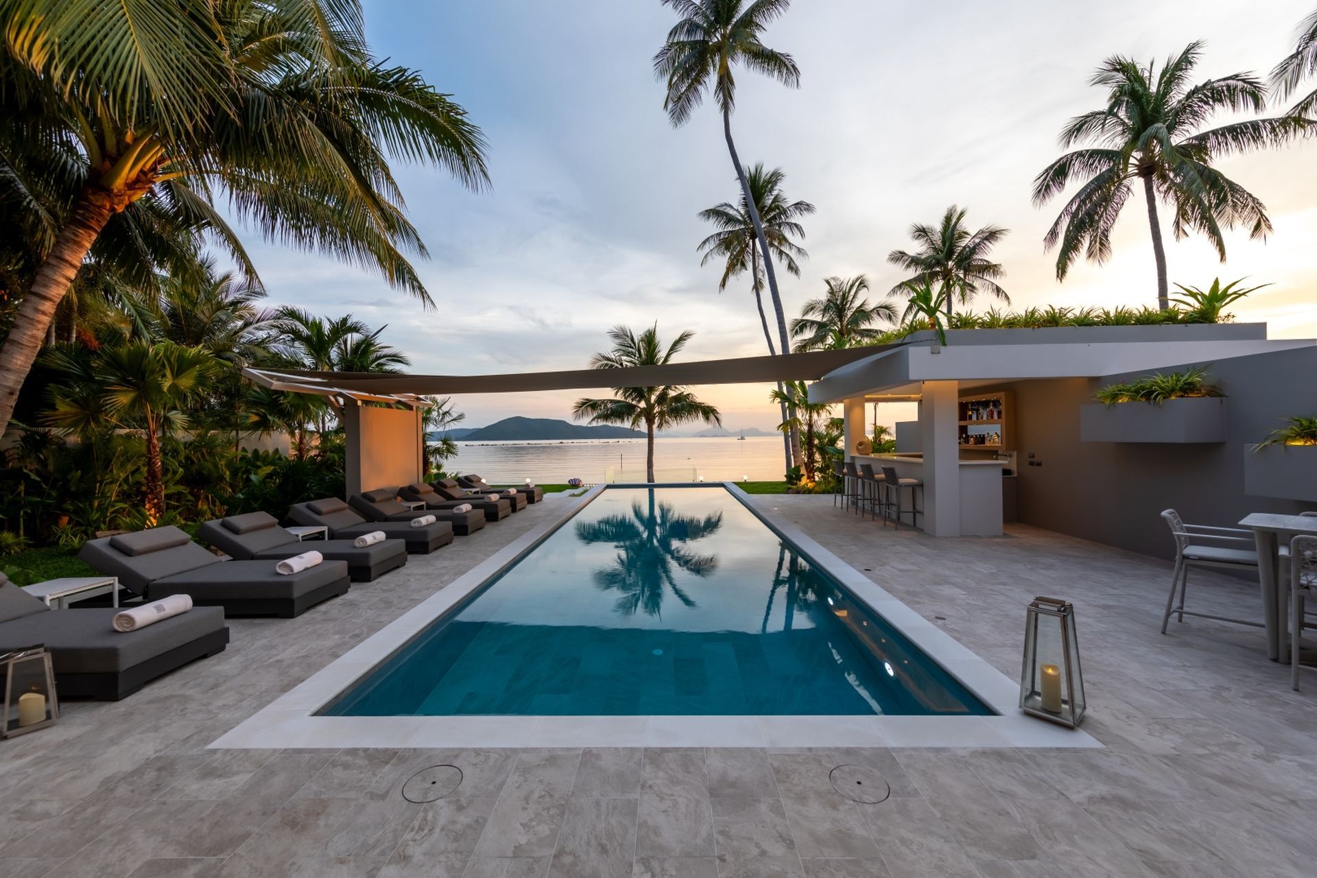 Grand Beach Estate Gallary Image 2