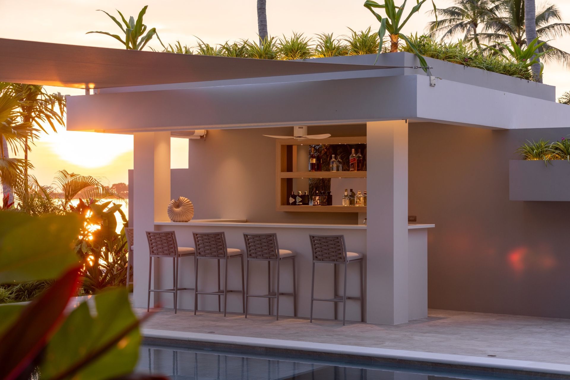 Grand Beach Estate Gallary Image 3