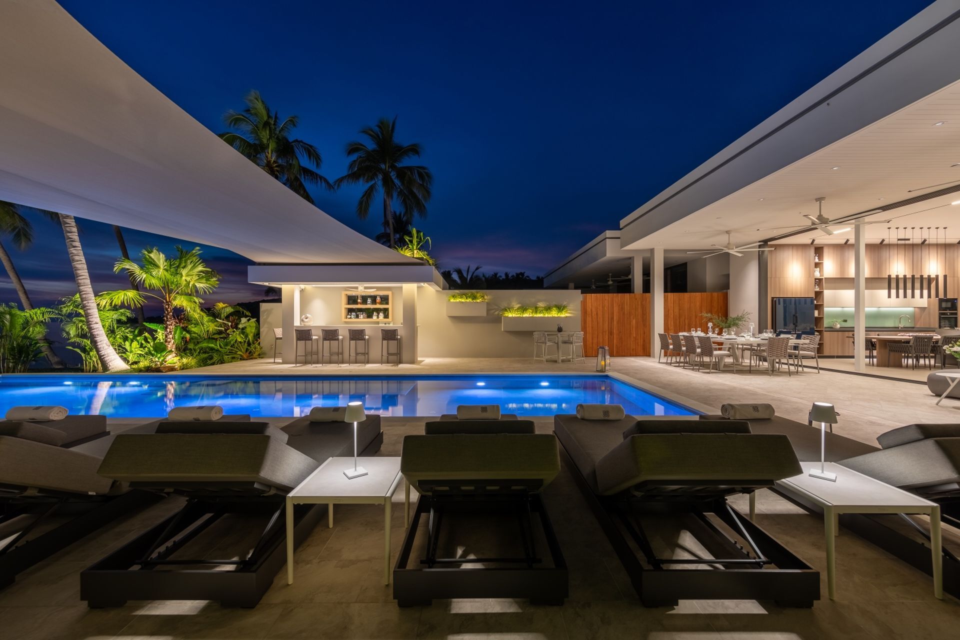 Grand Beach Estate Gallary Image 4
