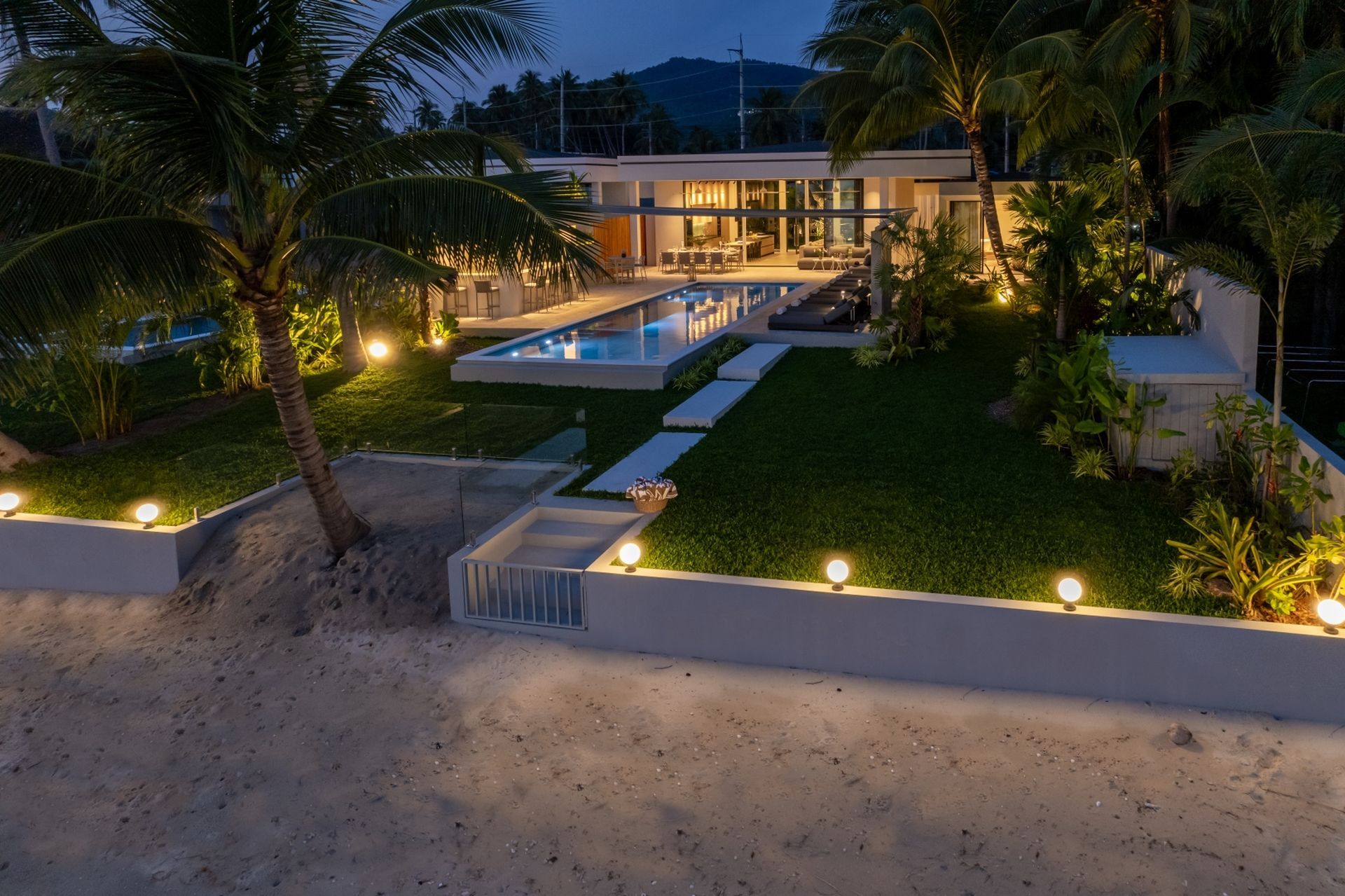 Grand Beach Estate Gallary Image 5
