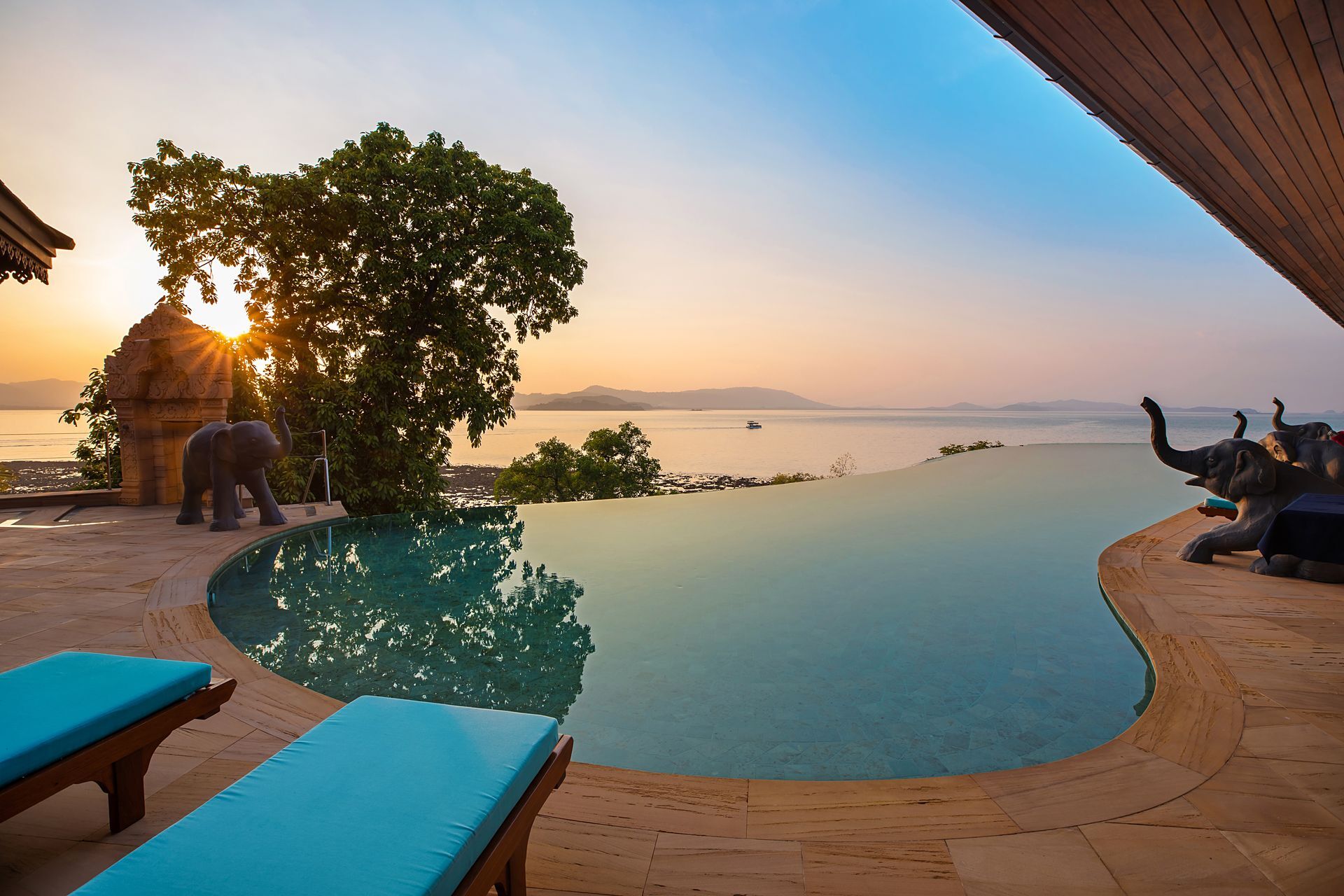 Paradise Private Island Gallary Image 4