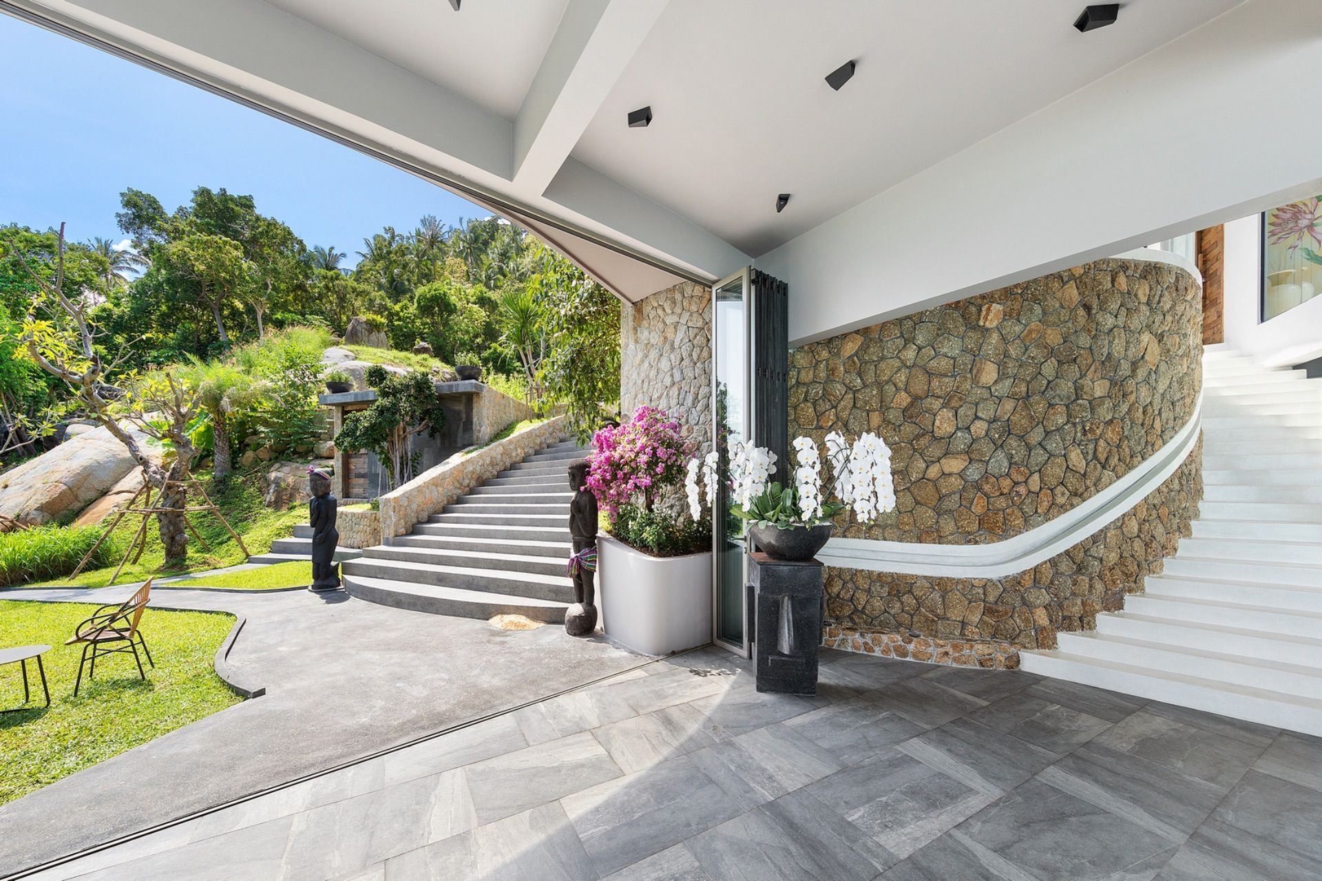 Villa Amaze Gallary Image 3