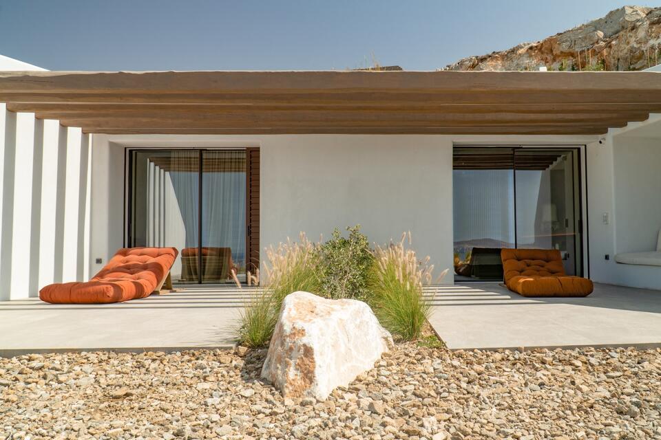 Aqua Terra Gallery Image 1