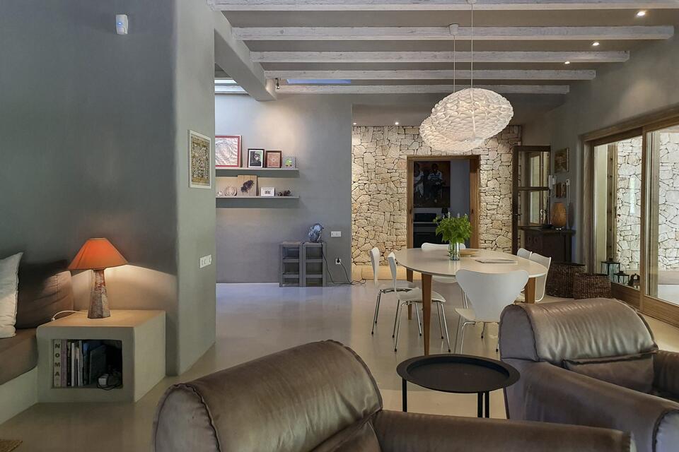 Can Mira Gallery Image 5