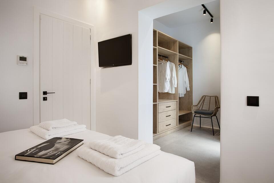 Chanel Gallery Image 5
