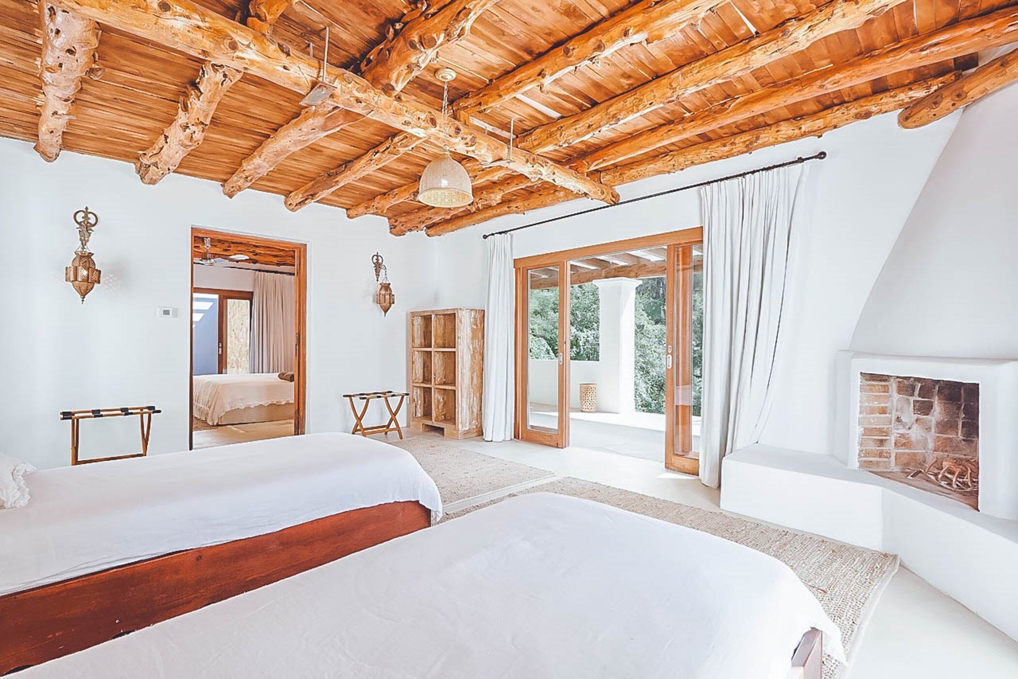 Finca Luna Gallary Image 1
