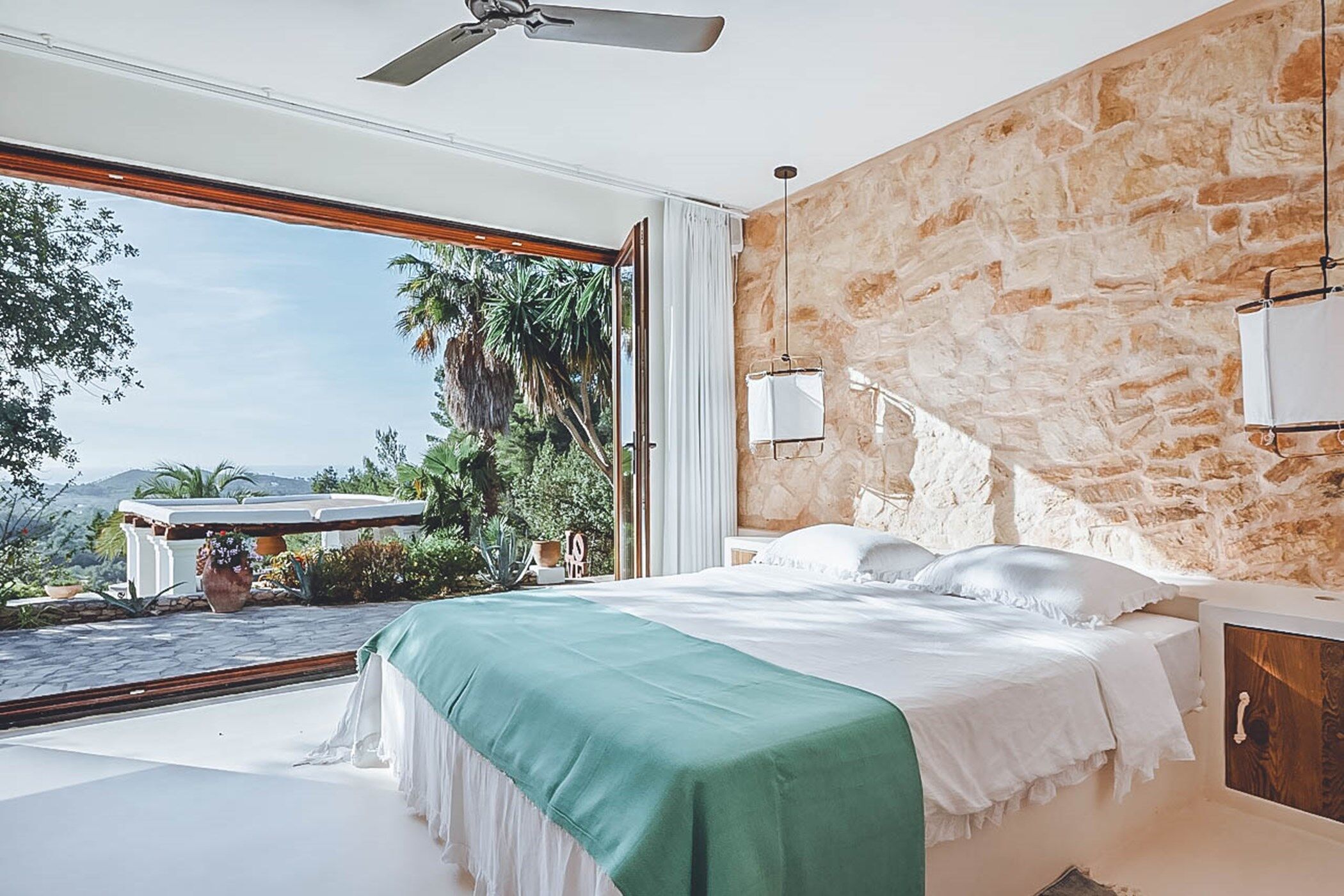 Finca Luna Gallary Image 2