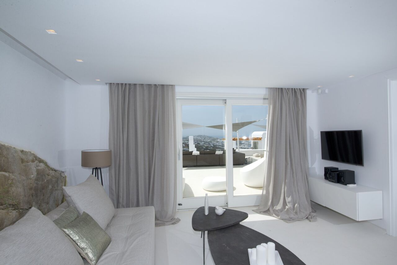 luxury-suite-adeline-image-5