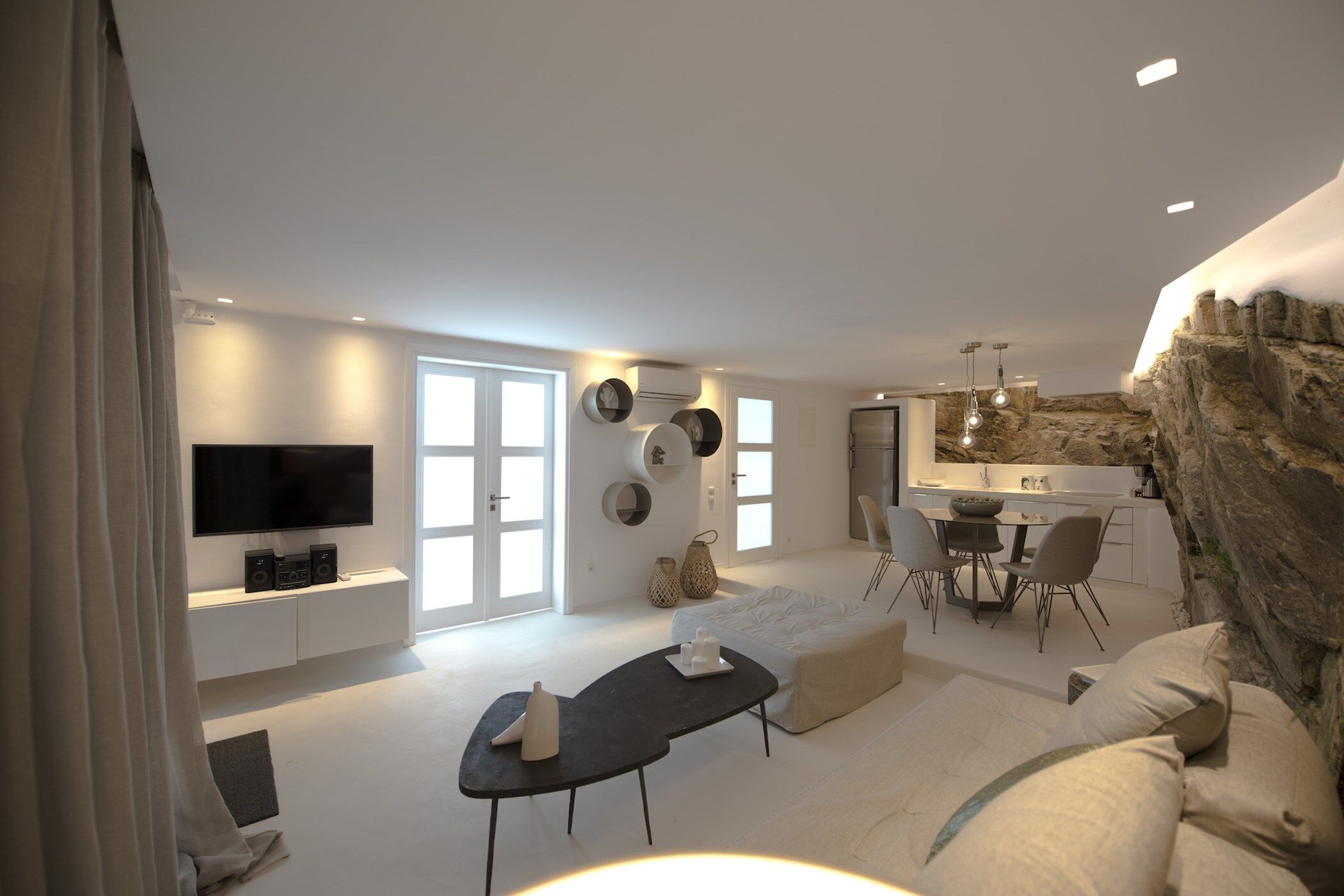 luxury-suite-adeline-image-7