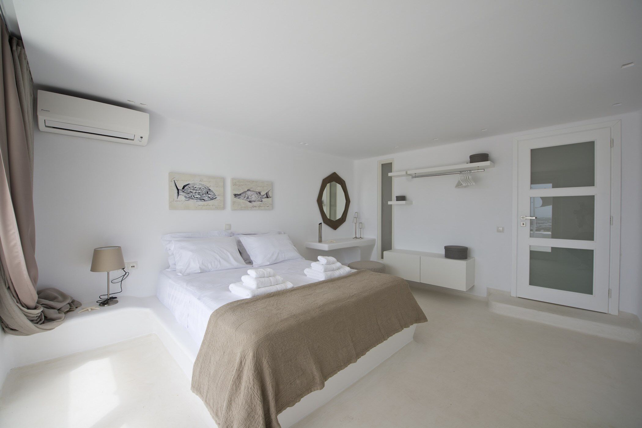 luxury-suite-adeline-image-8