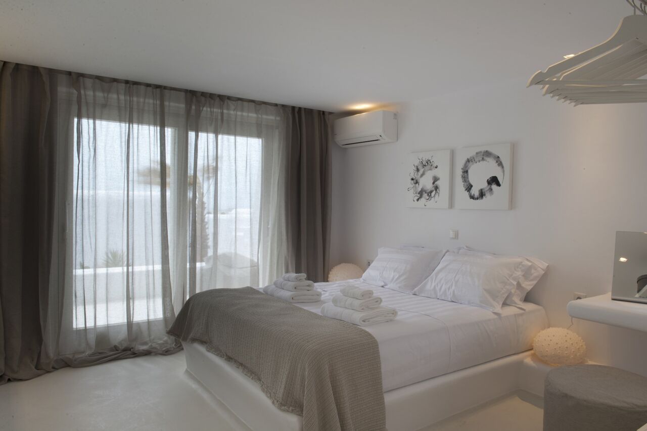 luxury-suite-rylie-image-7