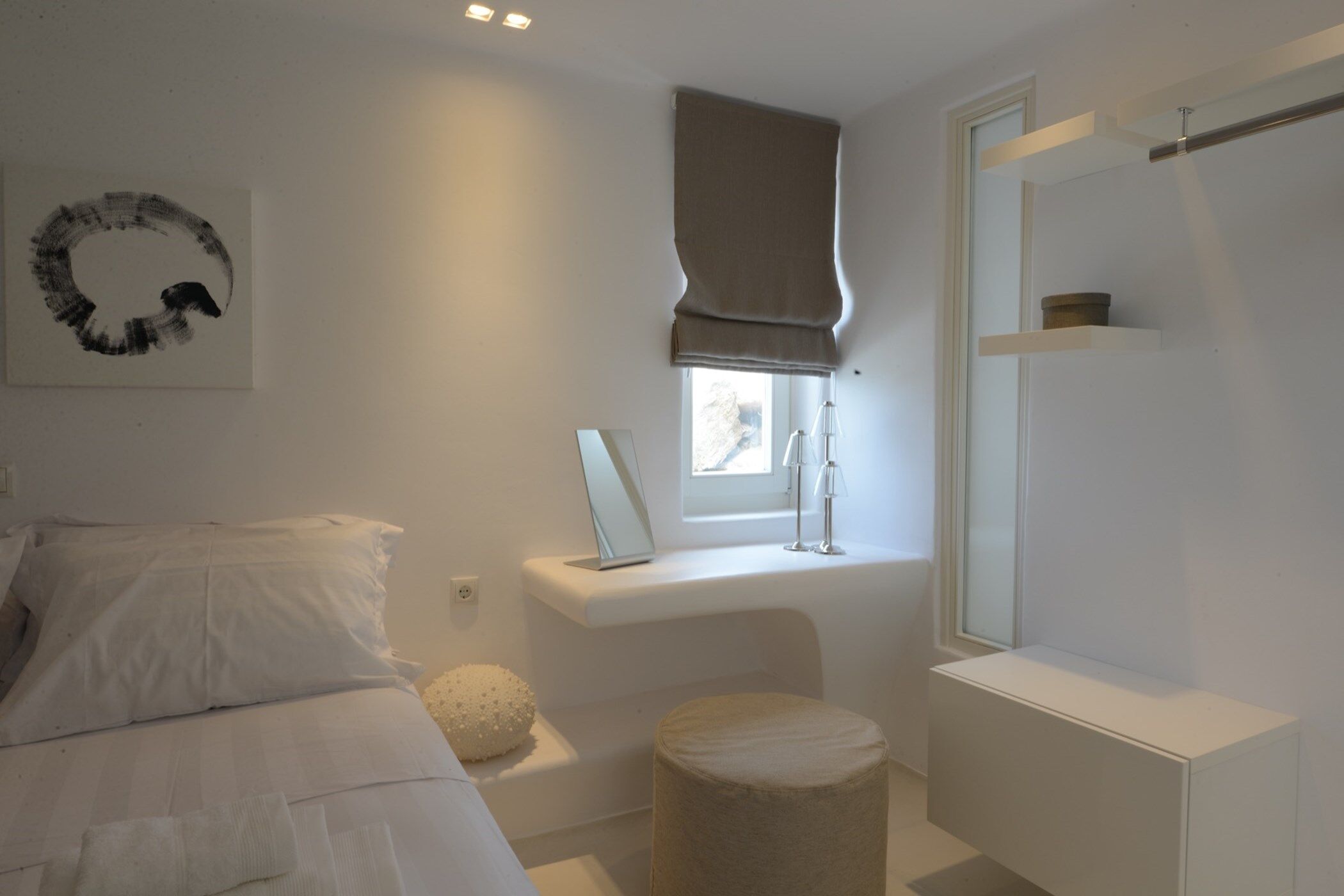 luxury-suite-rylie-image-9