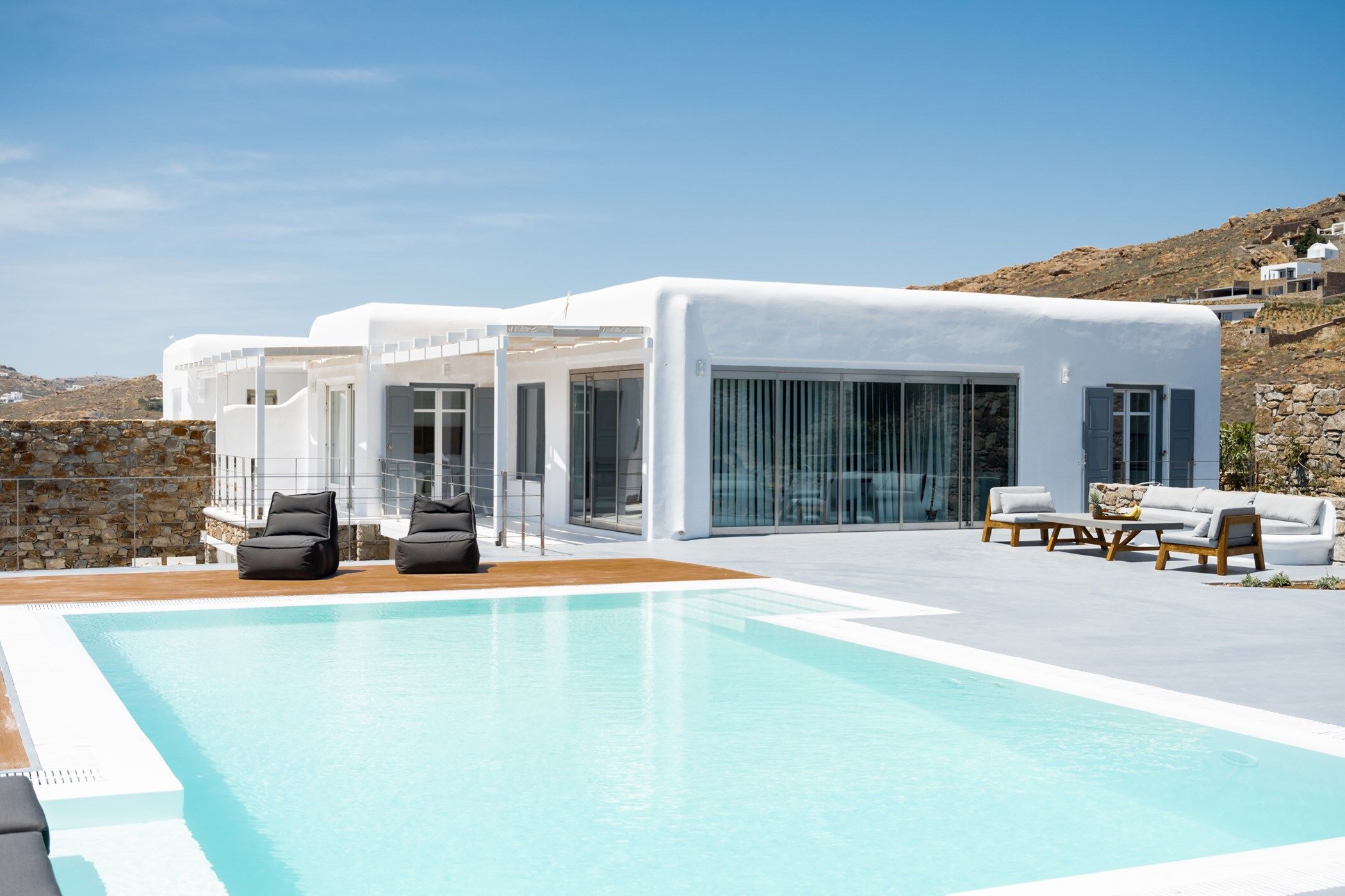 Salty Villa Gallary Image 1