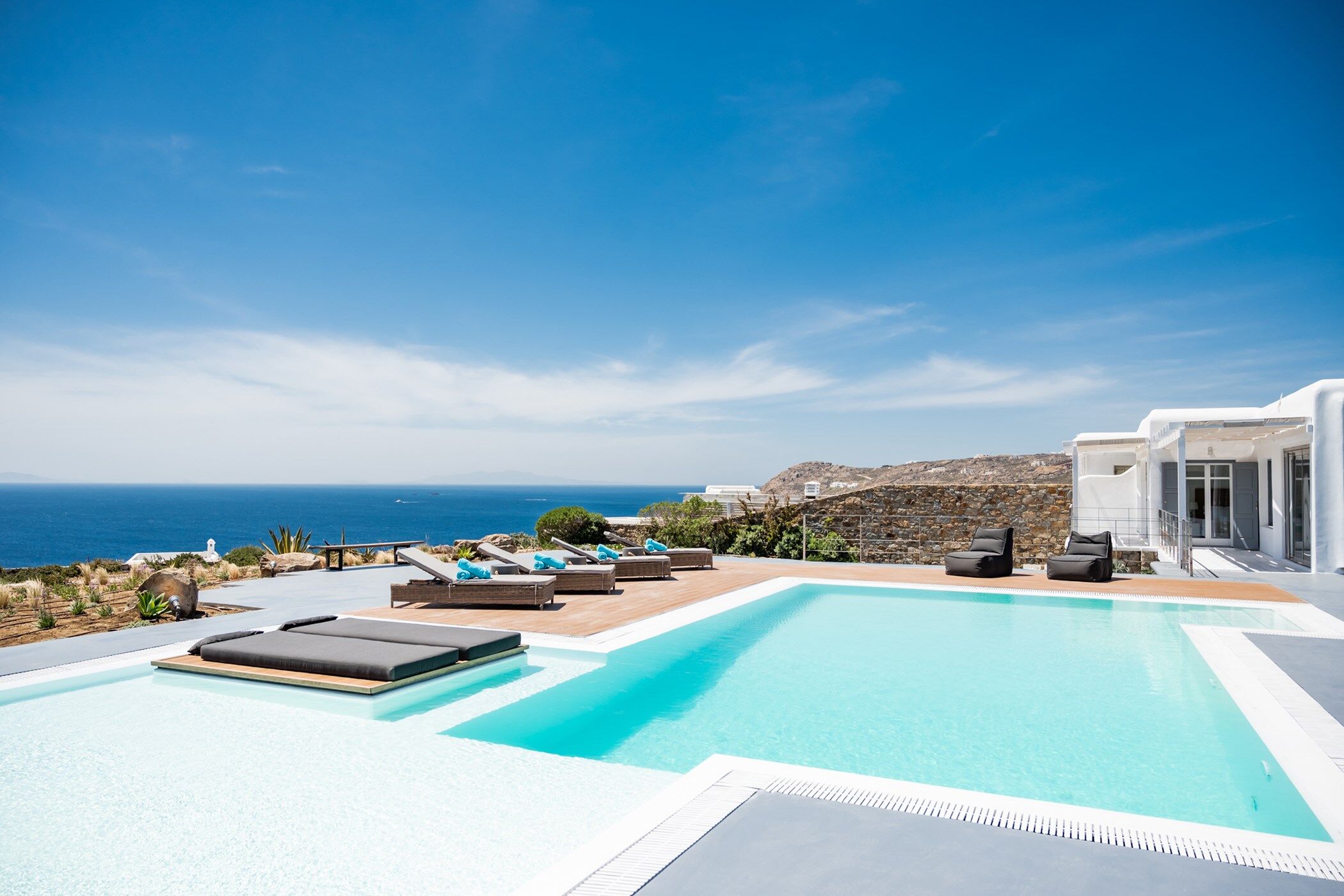 Salty Villa Gallary Image 2