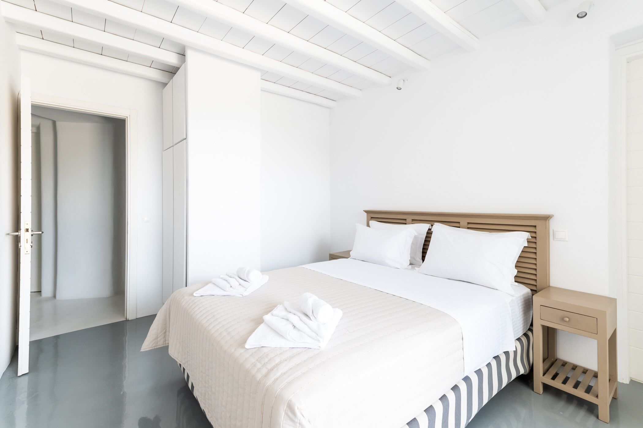 Salty Villa Gallary Image 3