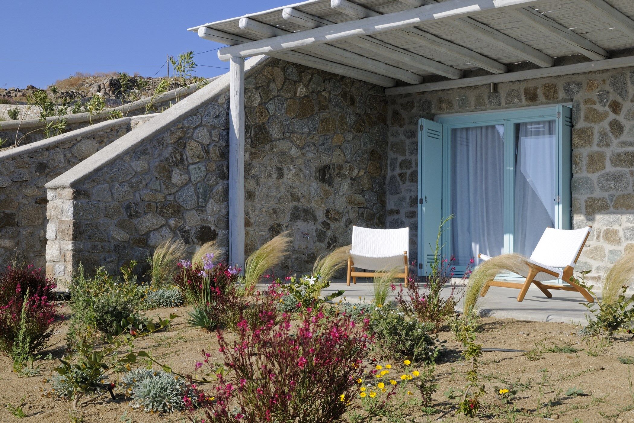 Sea Breeze Gallary Image 1
